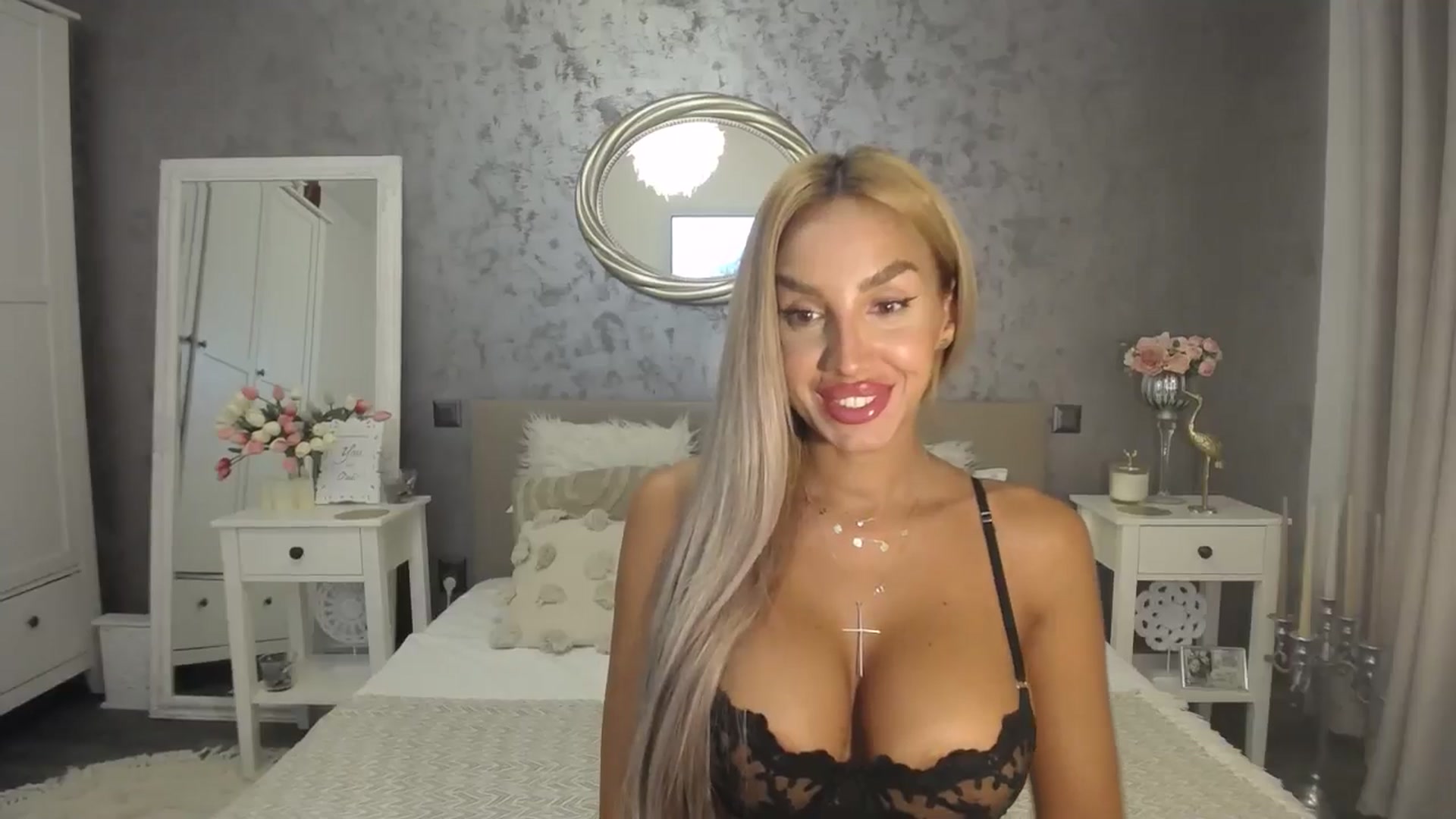 Gallery image thumbnail from MilfaliciousX's myfreecams stream on, 08/03/2024, 24:27 image 12 of 20