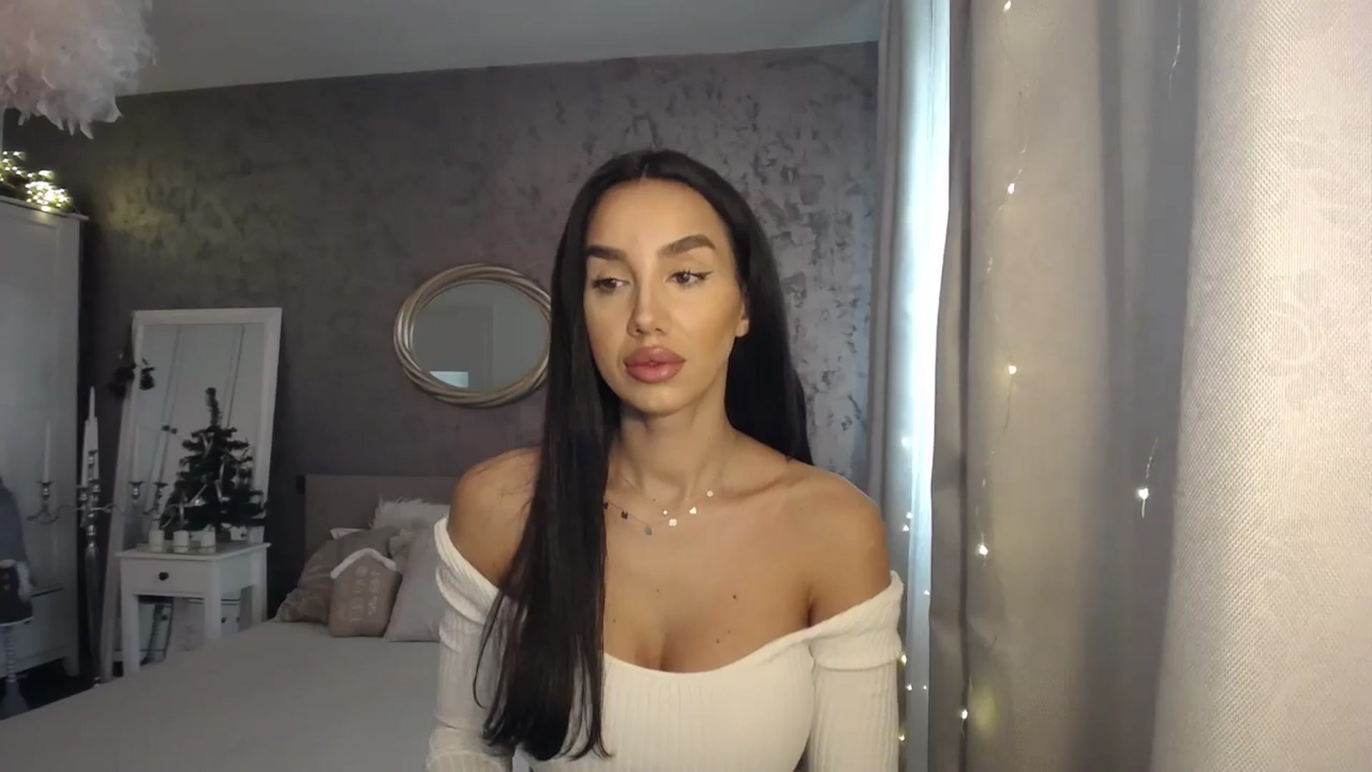 Gallery image thumbnail from MilfaliciousX's myfreecams stream on, 12/10/2024, 12:38 image 11 of 20