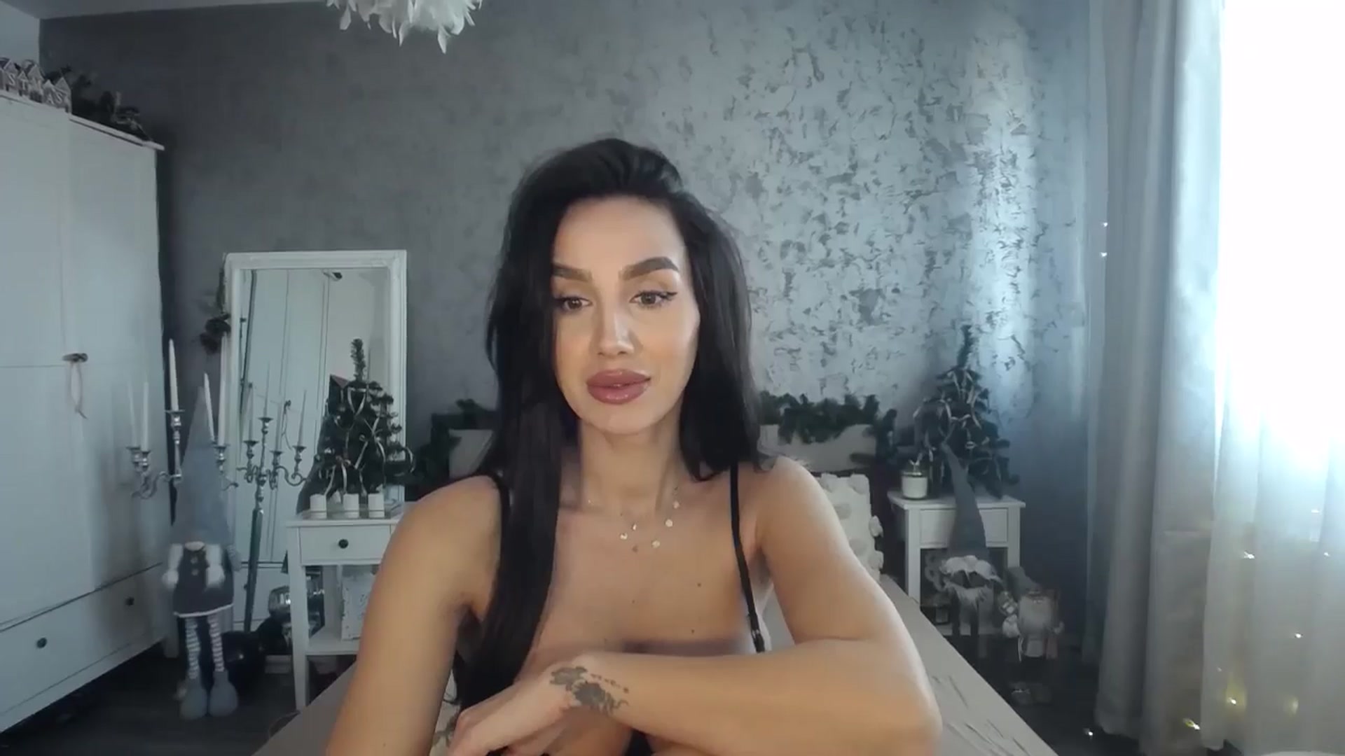 Gallery image thumbnail from MilfaliciousX's myfreecams stream on, 01/08/2025, 13:07 image 3 of 20