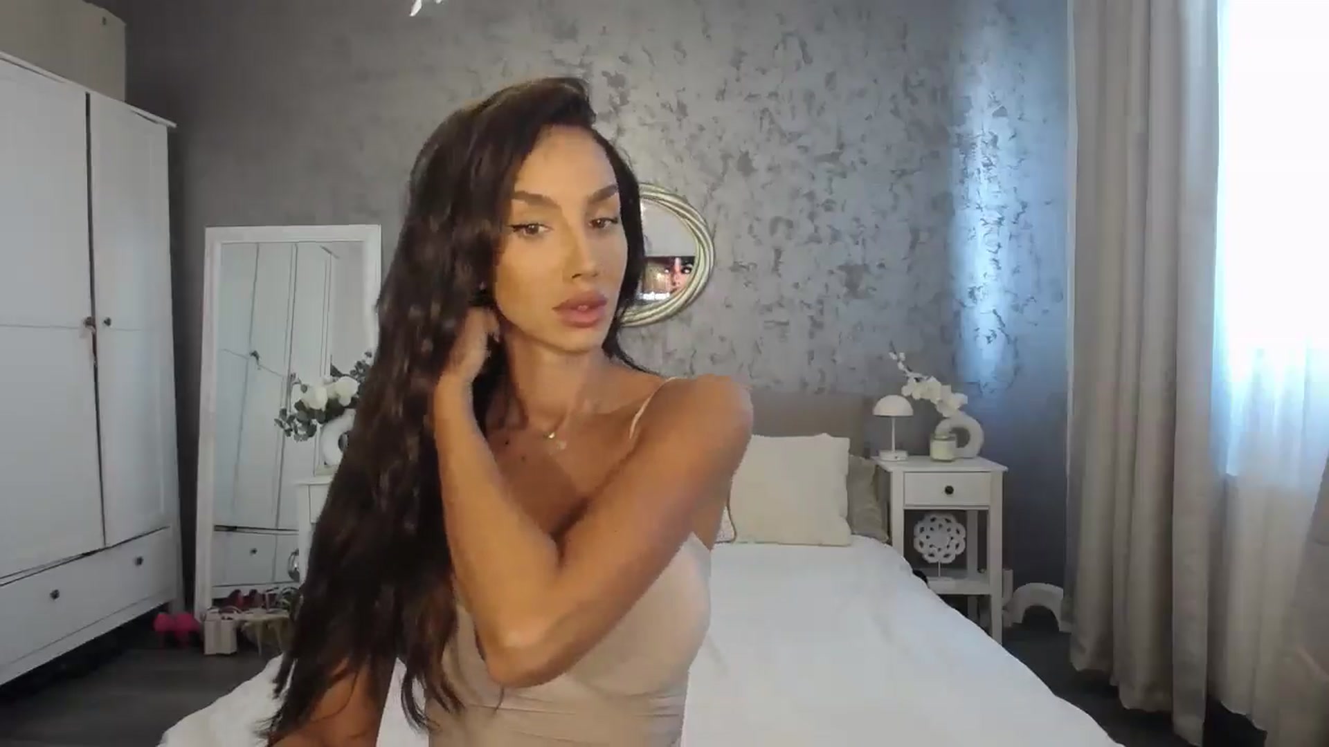 Gallery image thumbnail from MilfaliciousX's myfreecams stream on, 05/20/2025, 08:22 image 9 of 20