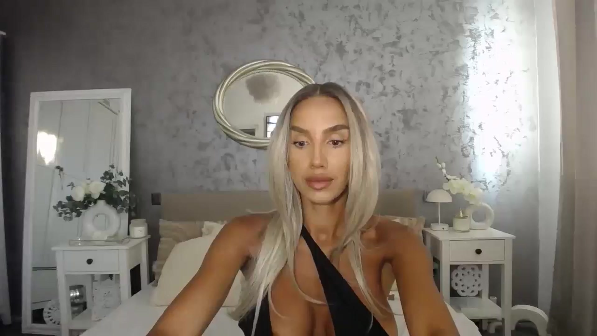 Gallery image thumbnail from MilfaliciousX's myfreecams stream on, 06/11/2025, 17:01 image 13 of 20