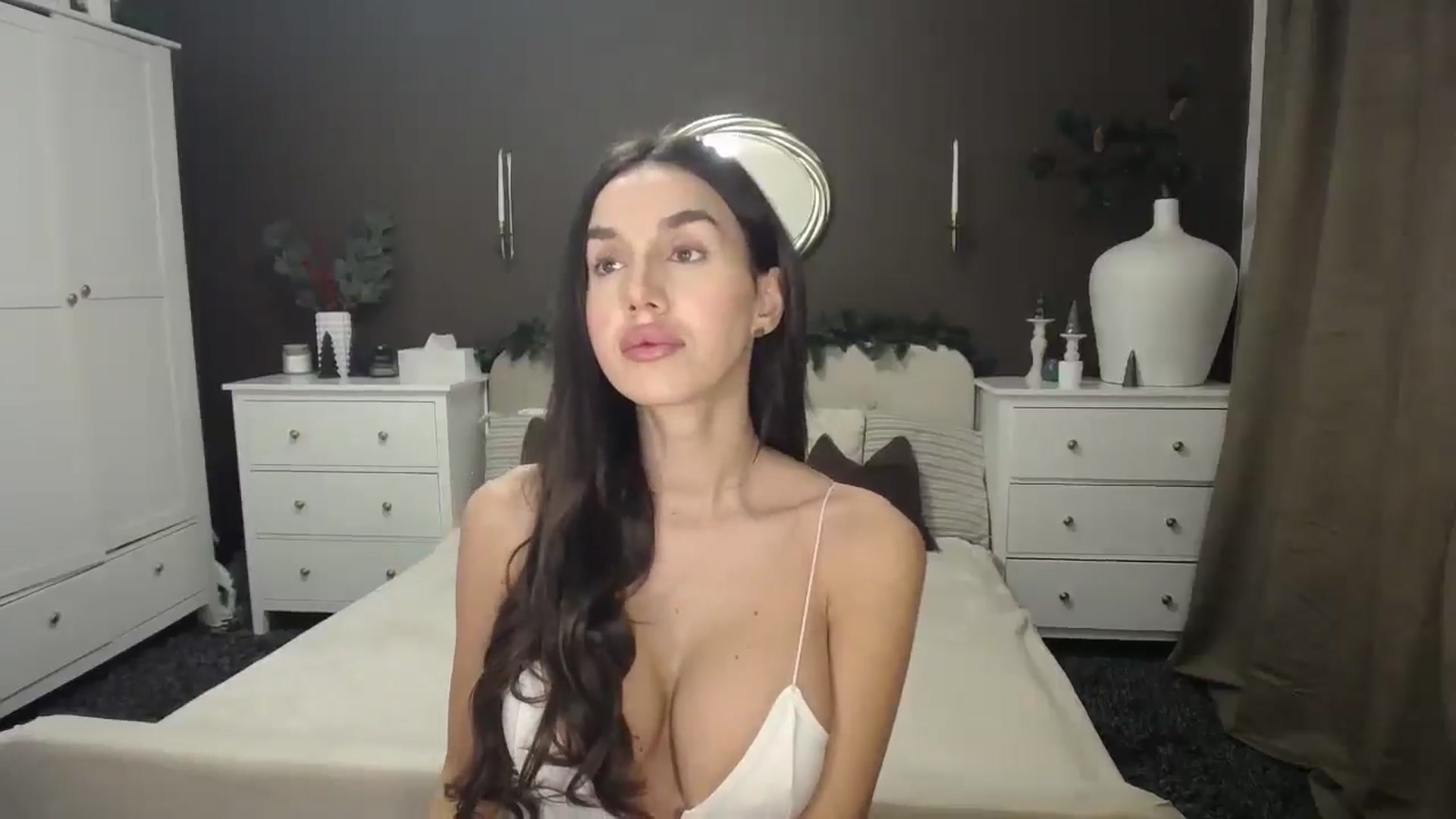 Gallery image thumbnail from MilfaliciousX's myfreecams stream on, 01/16/2026, 08:13 image 2 of 20