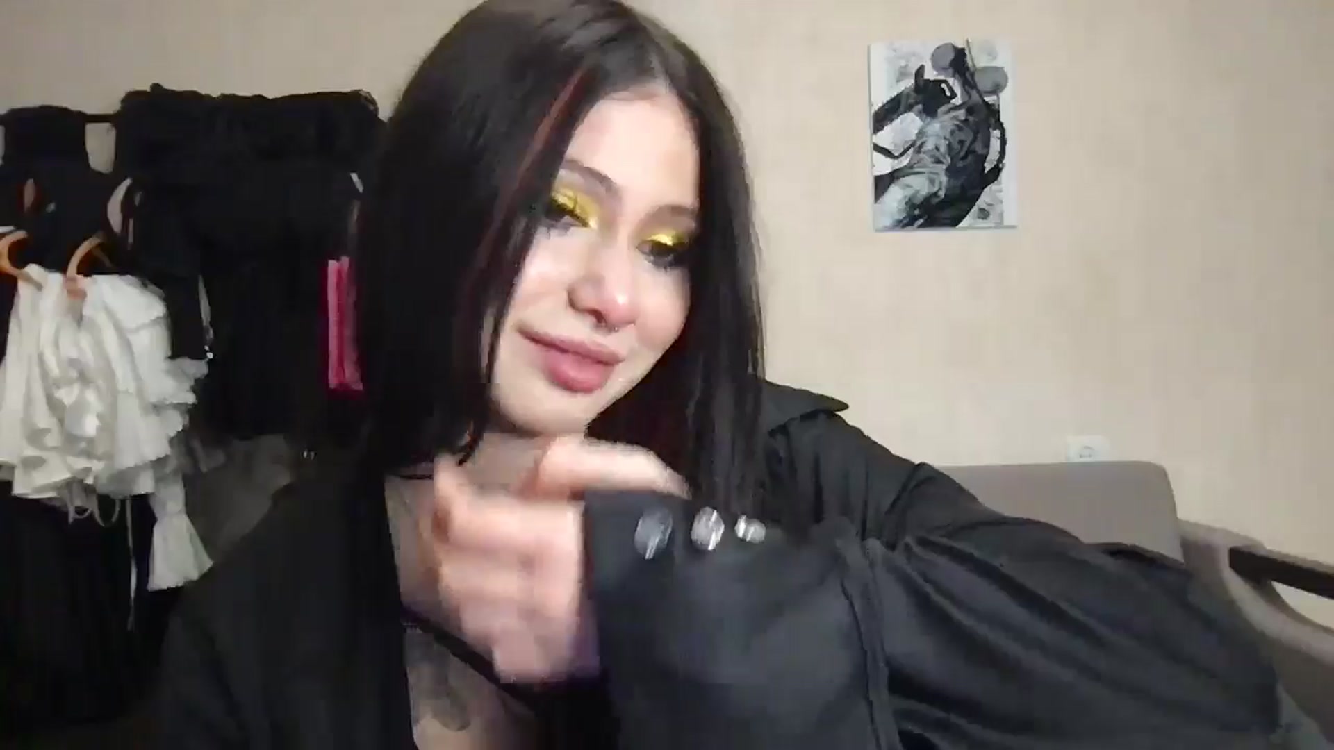 Gallery image thumbnail from MiliMilana's myfreecams stream on, 10/03/2025, 18:08 image 8 of 20