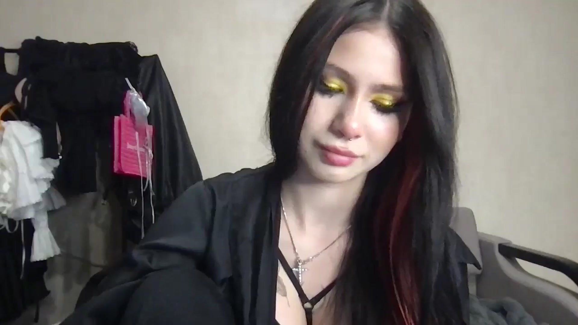 Gallery image thumbnail from MiliMilana's myfreecams stream on, 10/03/2025, 18:08 image 3 of 20