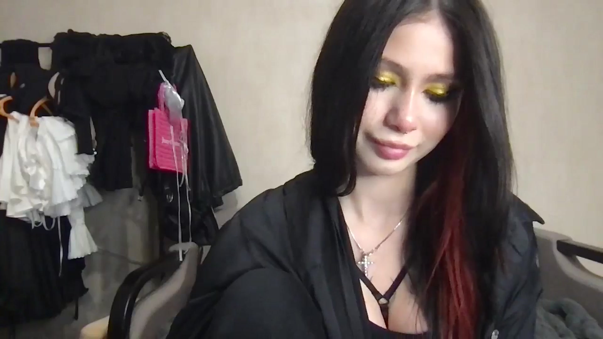 Gallery image thumbnail from MiliMilana's myfreecams stream on, 10/03/2025, 18:08 image 17 of 20