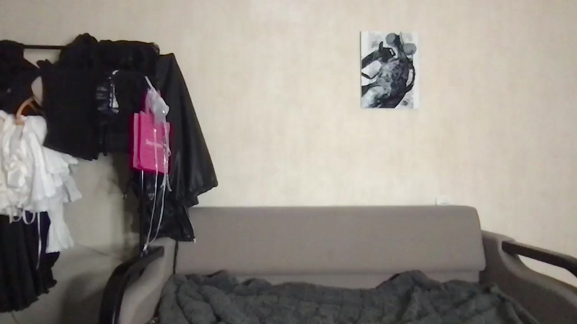Gallery image thumbnail from MiliMilana's myfreecams stream on, 10/04/2025, 18:34 image 4 of 20