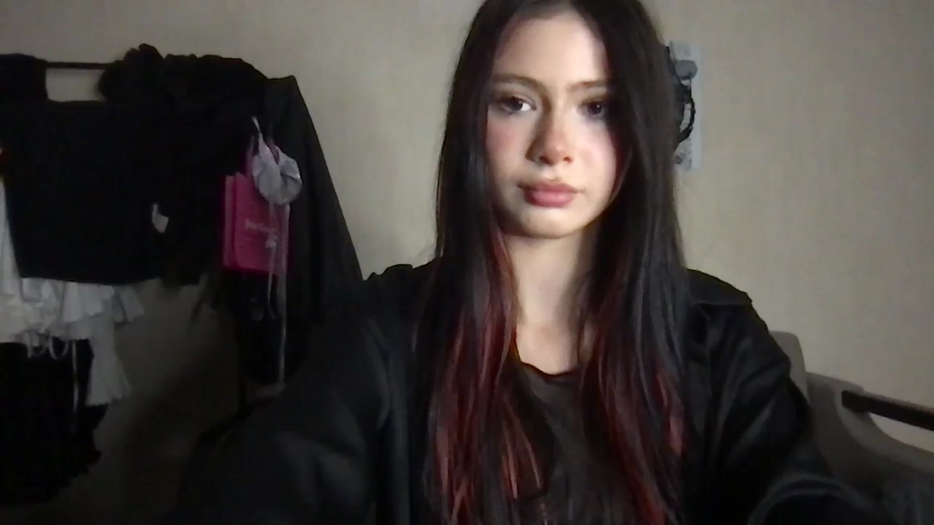Gallery image thumbnail from MiliMilana's myfreecams stream on, 10/05/2025, 18:22 image 16 of 20
