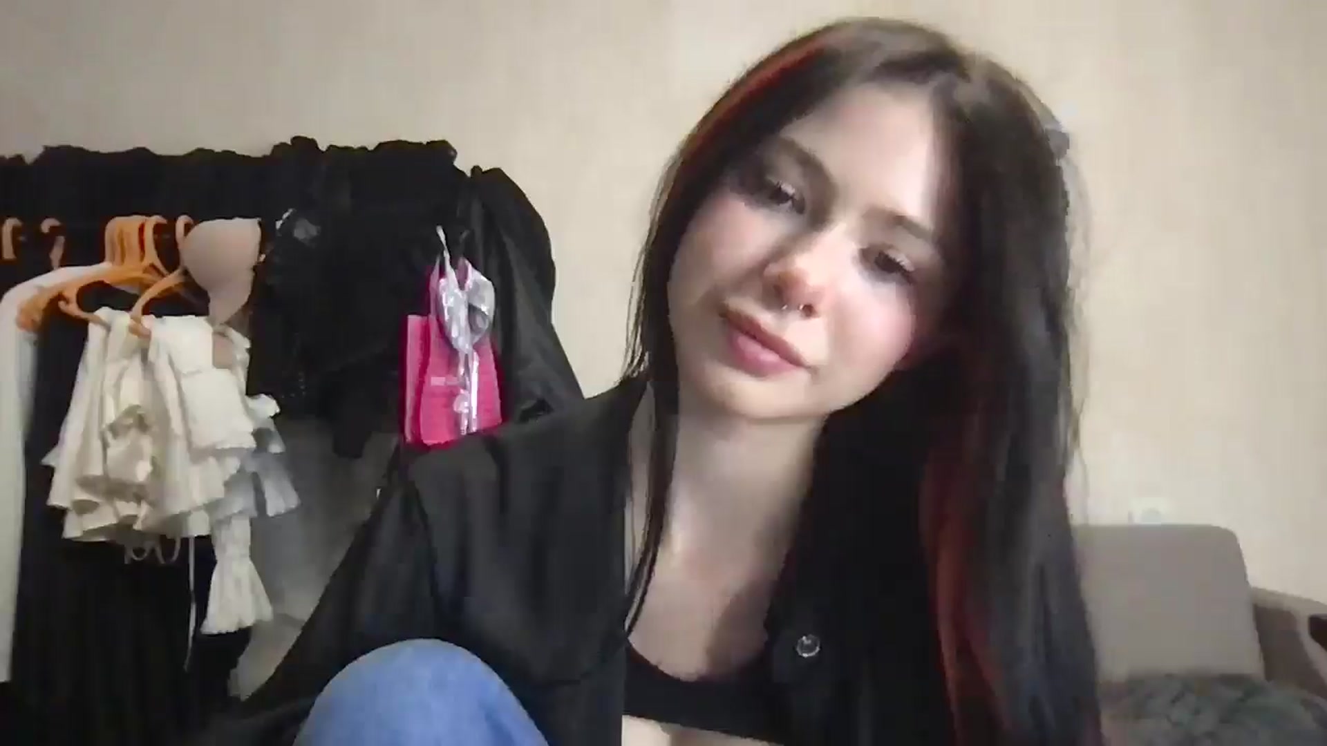 Gallery image thumbnail from MiliMilana's myfreecams stream on, 10/07/2025, 19:36 image 8 of 20