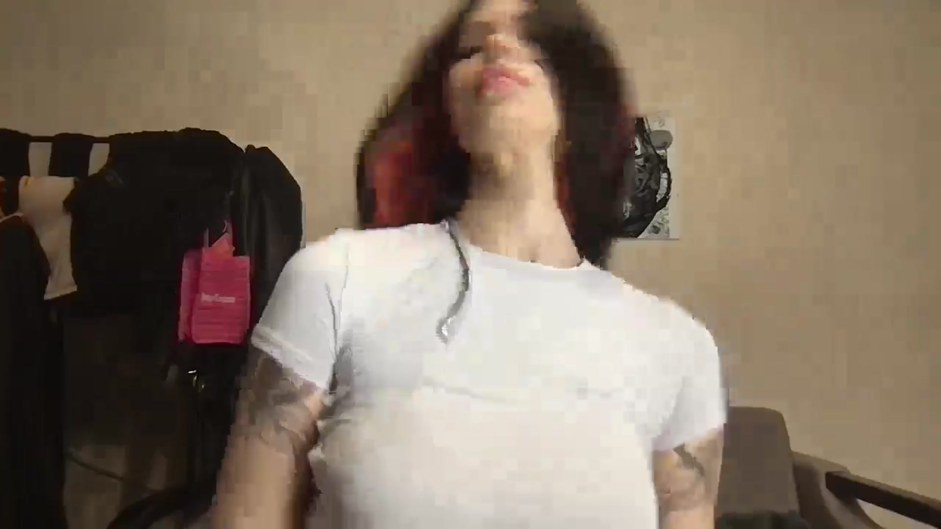 Gallery image thumbnail from MiliMilana's myfreecams stream on, 10/08/2025, 19:36 image 17 of 20