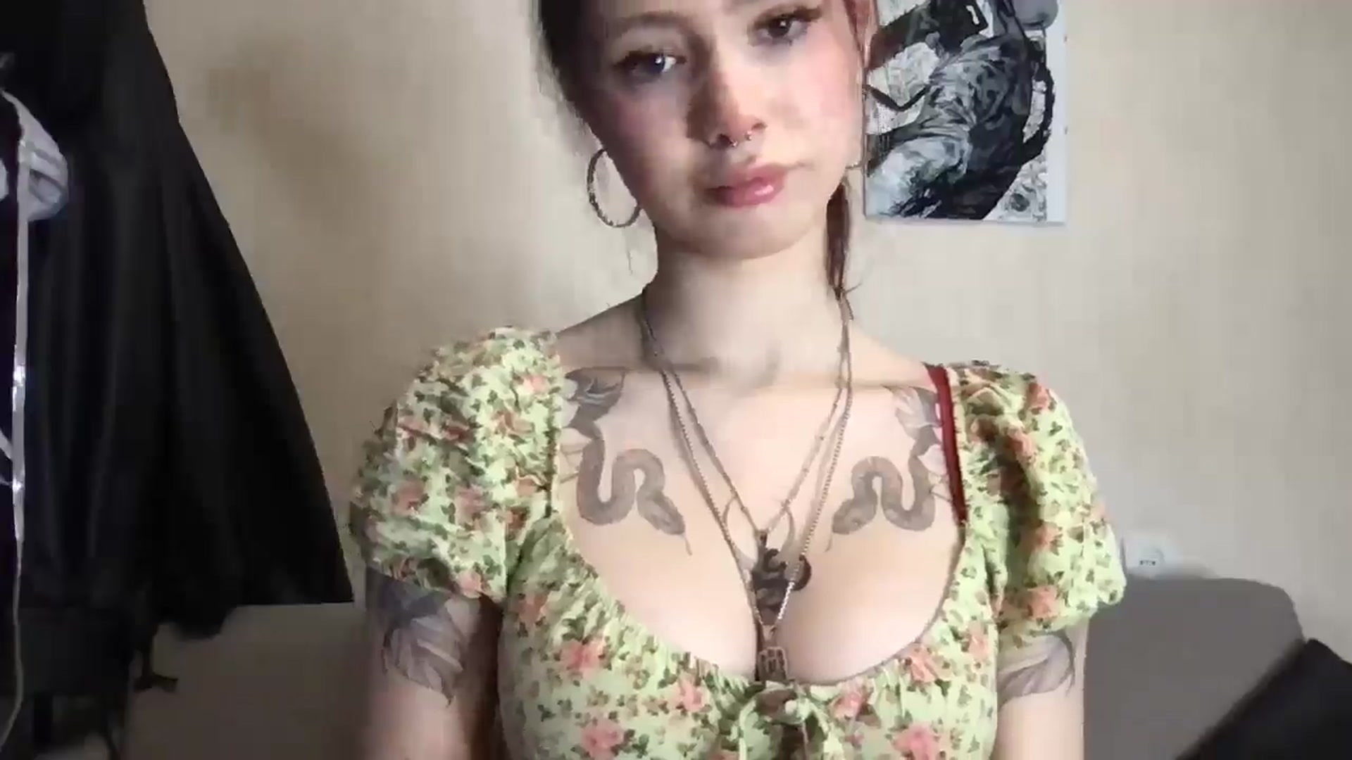 Gallery image thumbnail from MiliMilana's myfreecams stream on, 10/10/2025, 17:10 image 14 of 20