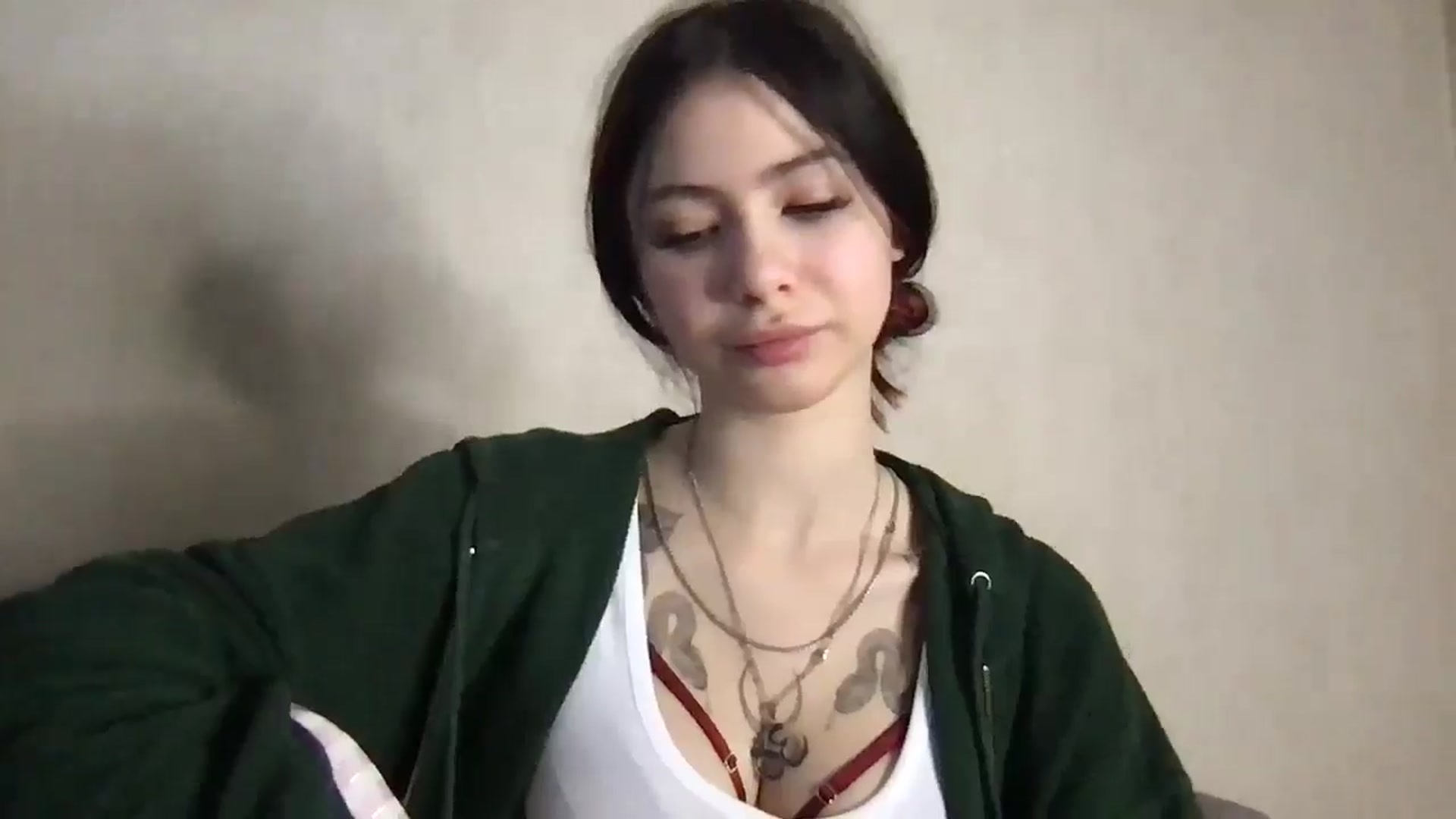 Gallery image thumbnail from MiliMilana's myfreecams stream on, 10/14/2025, 13:04 image 16 of 20
