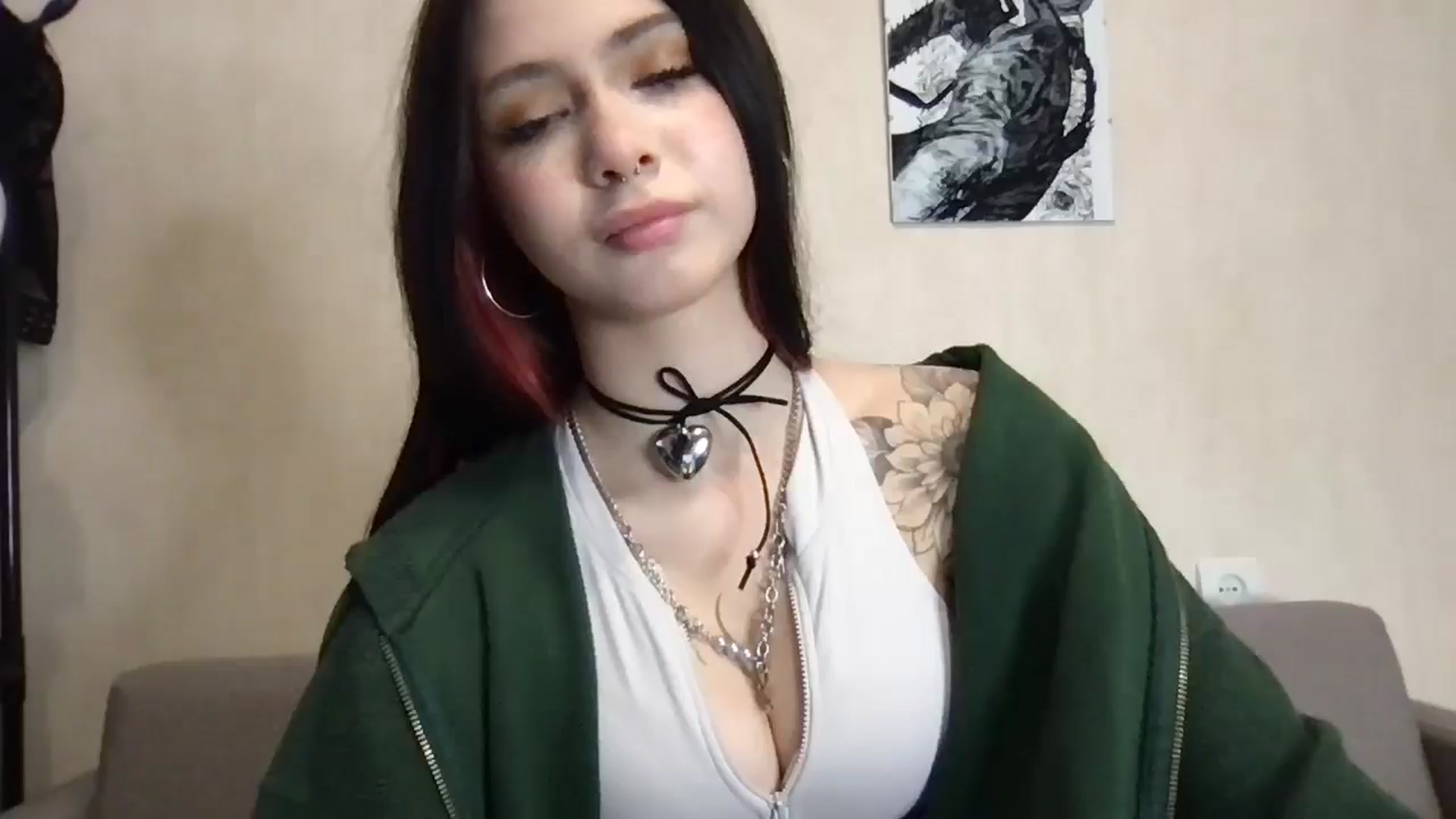 Gallery image thumbnail from MiliMilana's myfreecams stream on, 10/19/2025, 20:06 image 18 of 20
