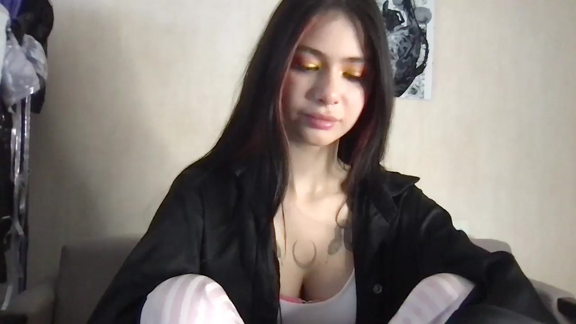 Gallery image thumbnail from MiliMilana's myfreecams stream on, 10/24/2025, 09:40 image 4 of 20