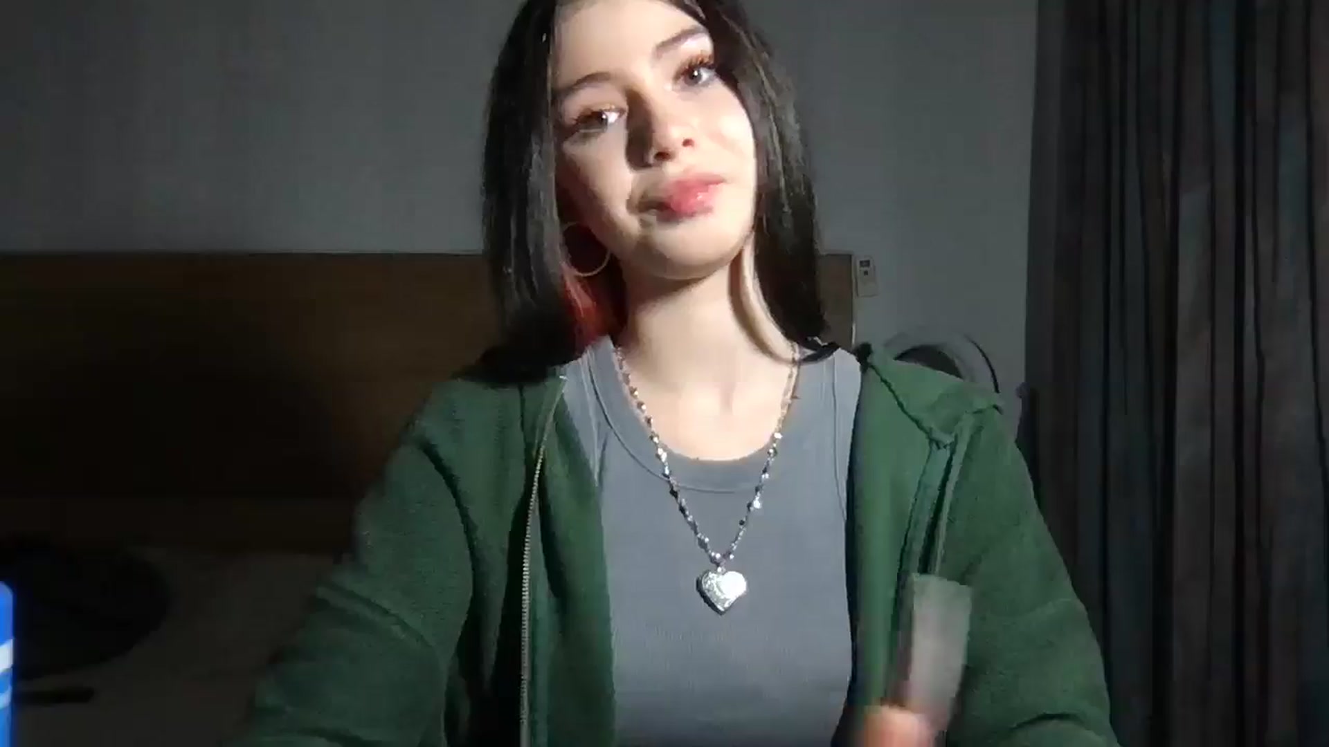 Gallery image thumbnail from MiliMilana's myfreecams stream on, 12/03/2025, 20:24 image 6 of 20