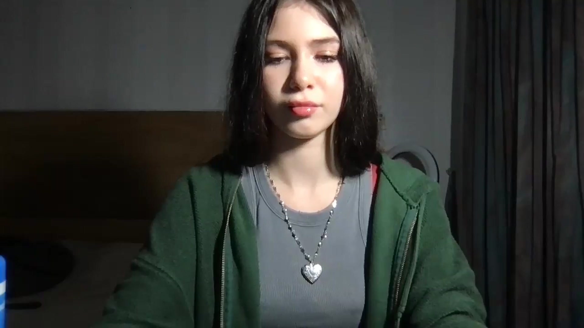 Gallery image thumbnail from MiliMilana's myfreecams stream on, 12/03/2025, 20:24 image 2 of 20