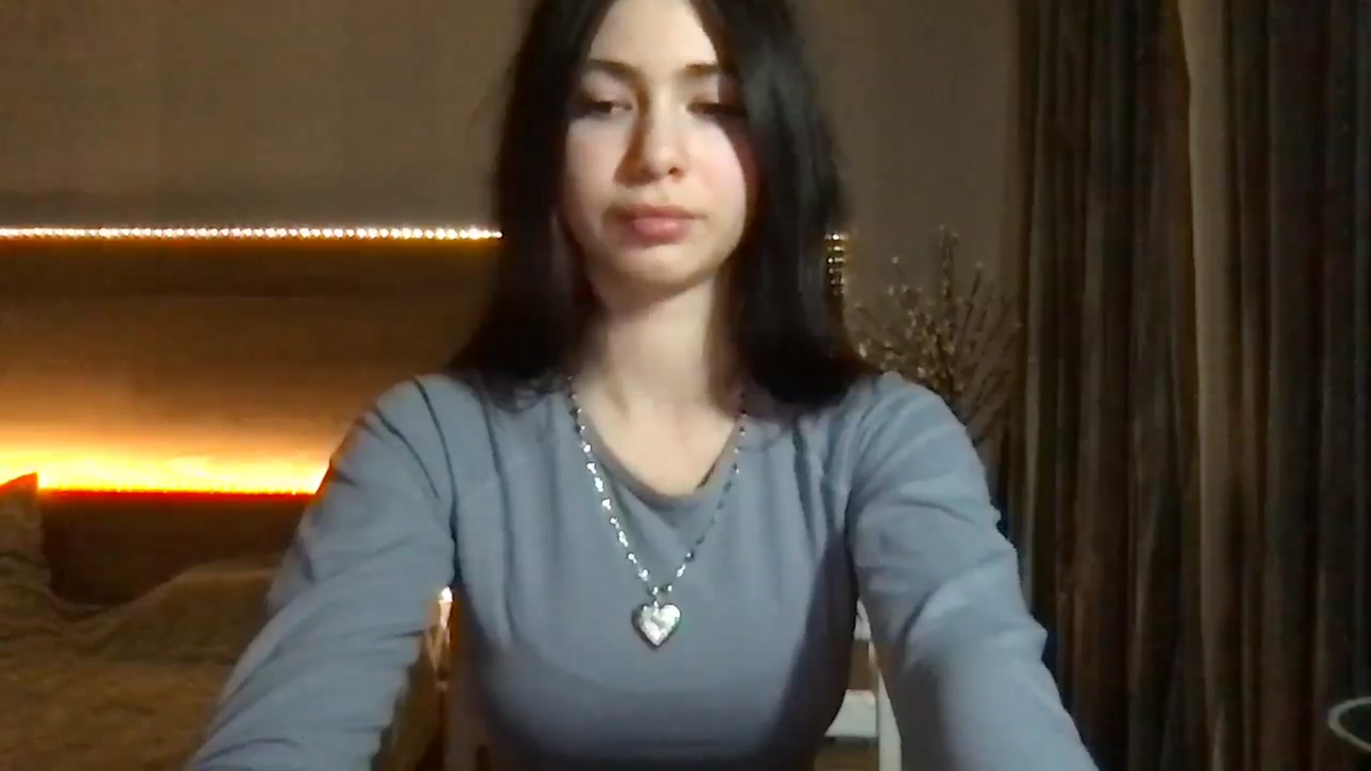 Gallery image thumbnail from MiliMilana's myfreecams stream on, 12/10/2025, 22:12 image 2 of 20
