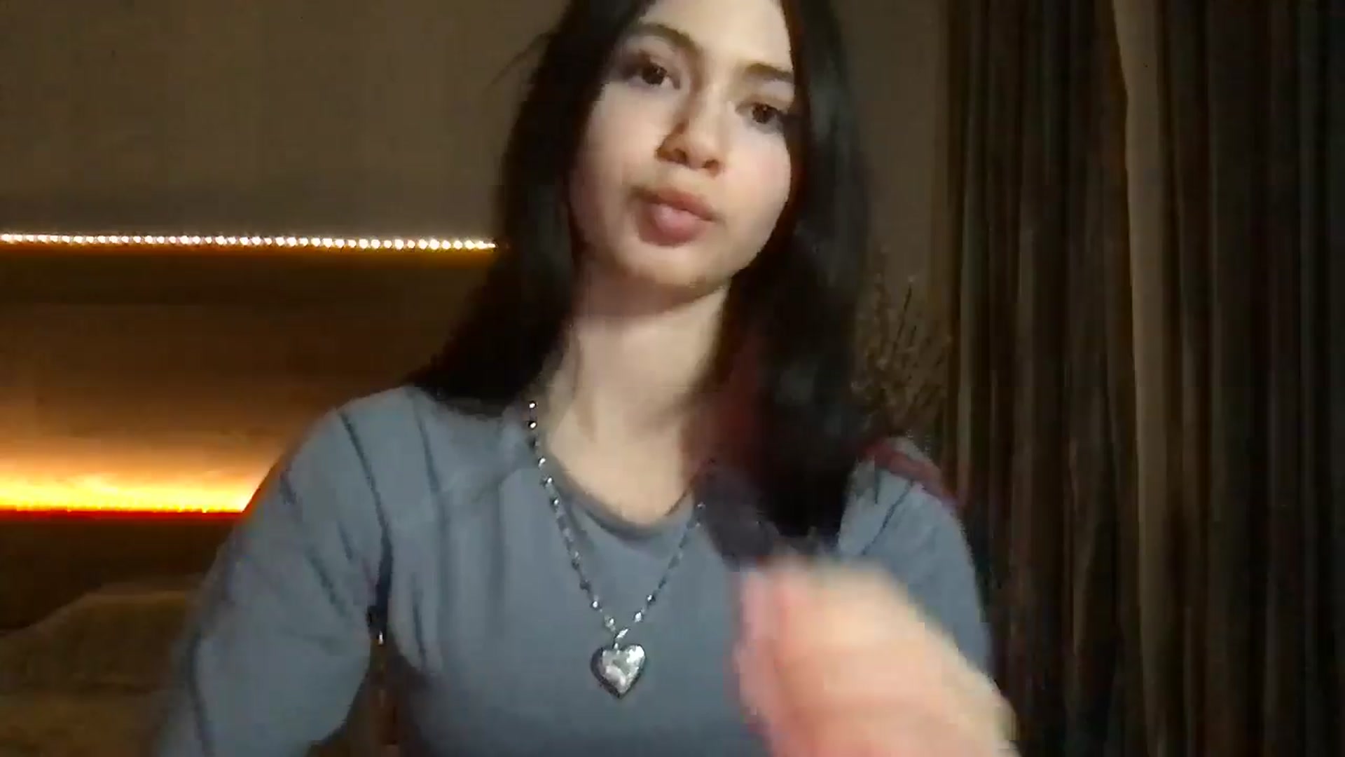 Gallery image thumbnail from MiliMilana's myfreecams stream on, 12/10/2025, 22:12 image 12 of 20