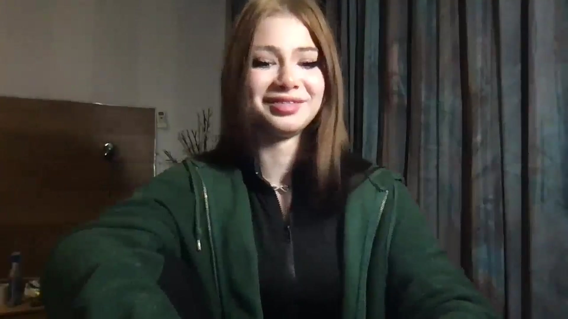 Gallery image thumbnail from MiliMilana's myfreecams stream on, 12/19/2025, 20:06 image 13 of 20