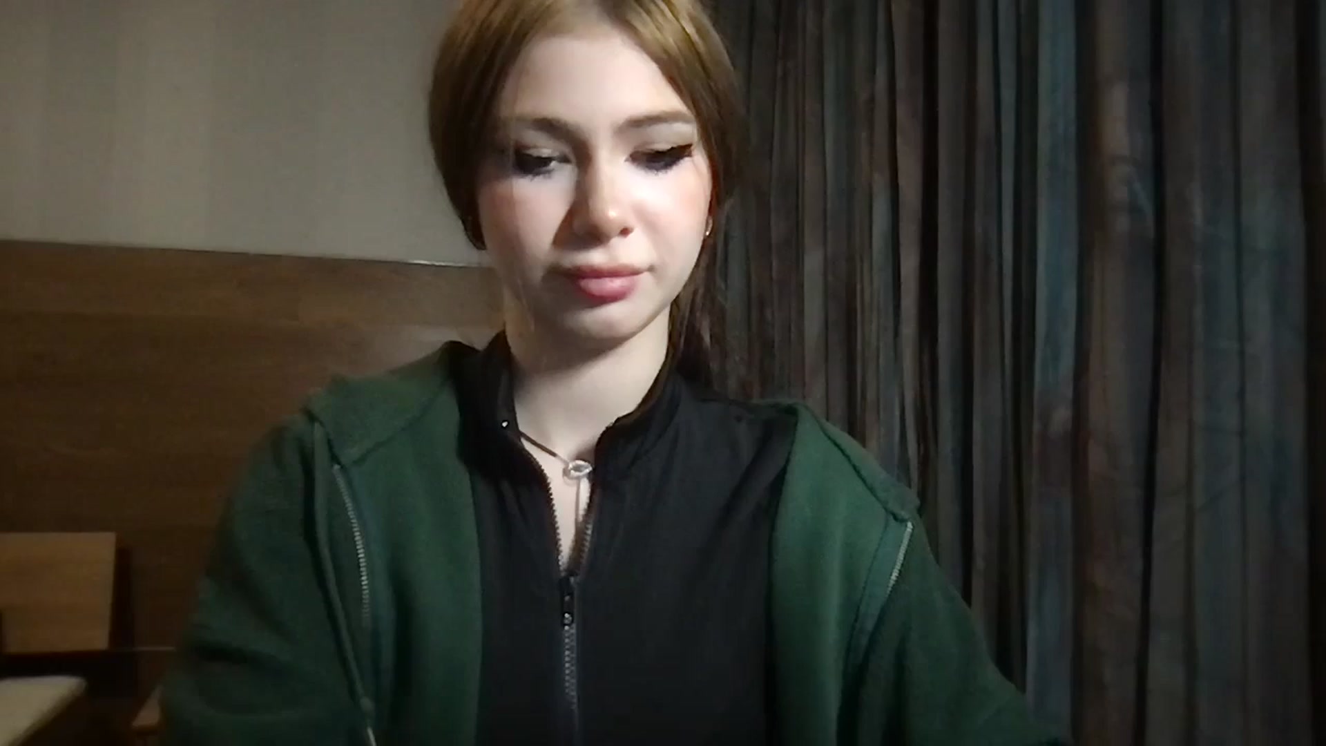 Gallery image thumbnail from MiliMilana's myfreecams stream on, 12/19/2025, 21:42 image 18 of 20