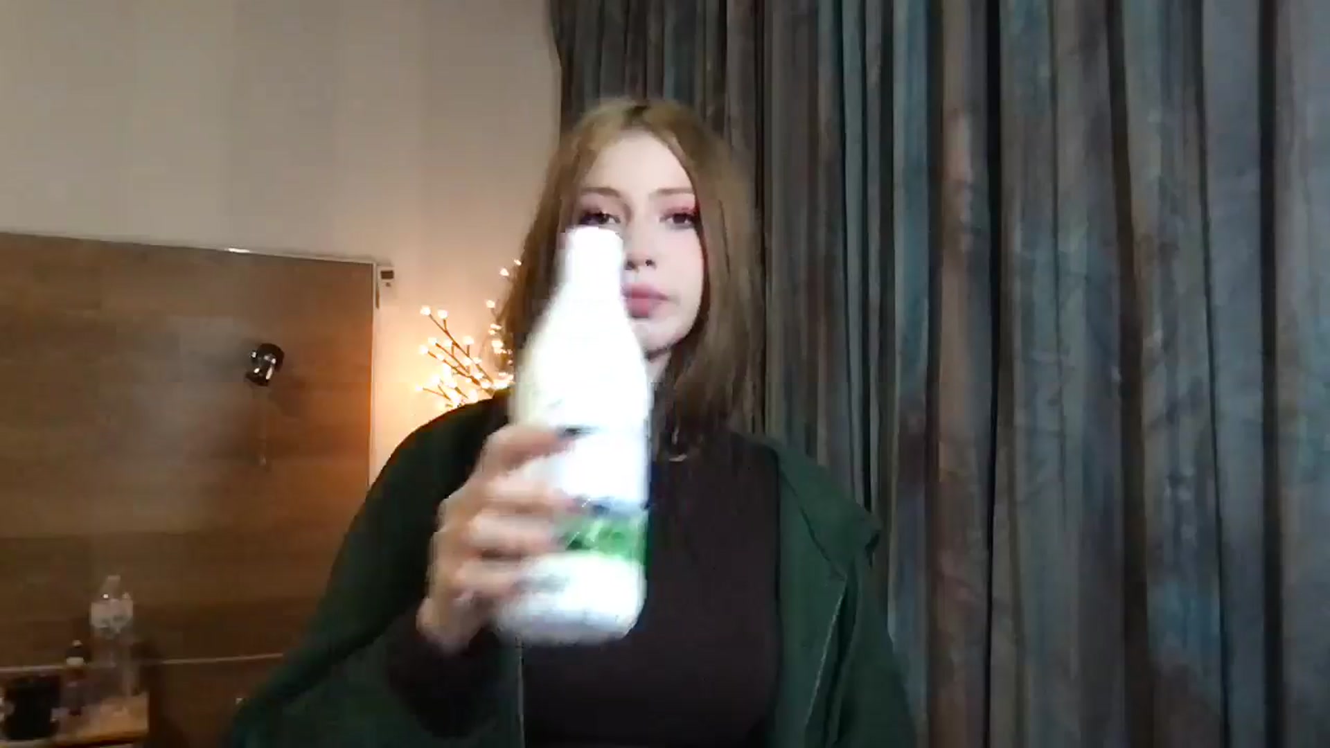 Gallery image thumbnail from MiliMilana's myfreecams stream on, 01/03/2026, 19:36 image 6 of 20