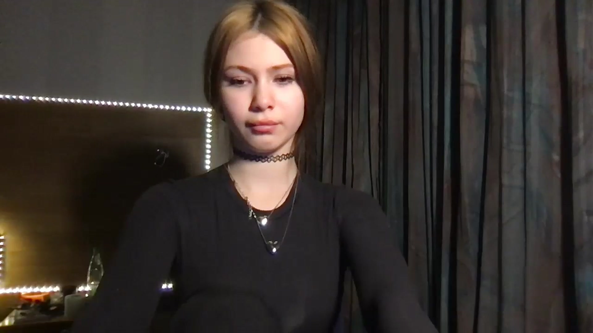 Gallery image thumbnail from MiliMilana's myfreecams stream on, 01/11/2026, 19:06 image 4 of 20