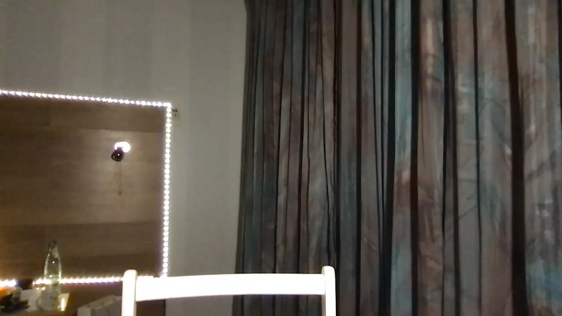 Gallery image thumbnail from MiliMilana's myfreecams stream on, 01/12/2026, 17:50 image 16 of 20