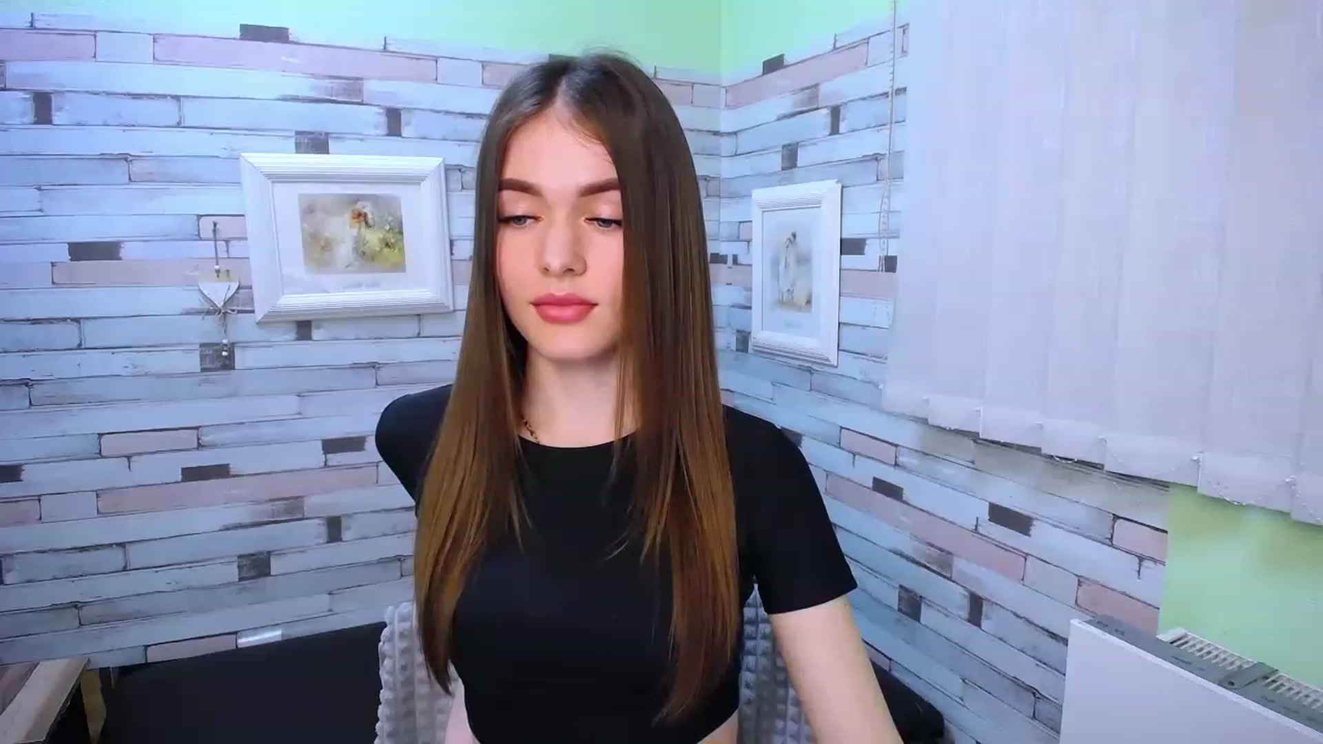 Gallery image thumbnail from Mili_Meow's myfreecams stream on, 03/29/2023, 16:59 image 18 of 20
