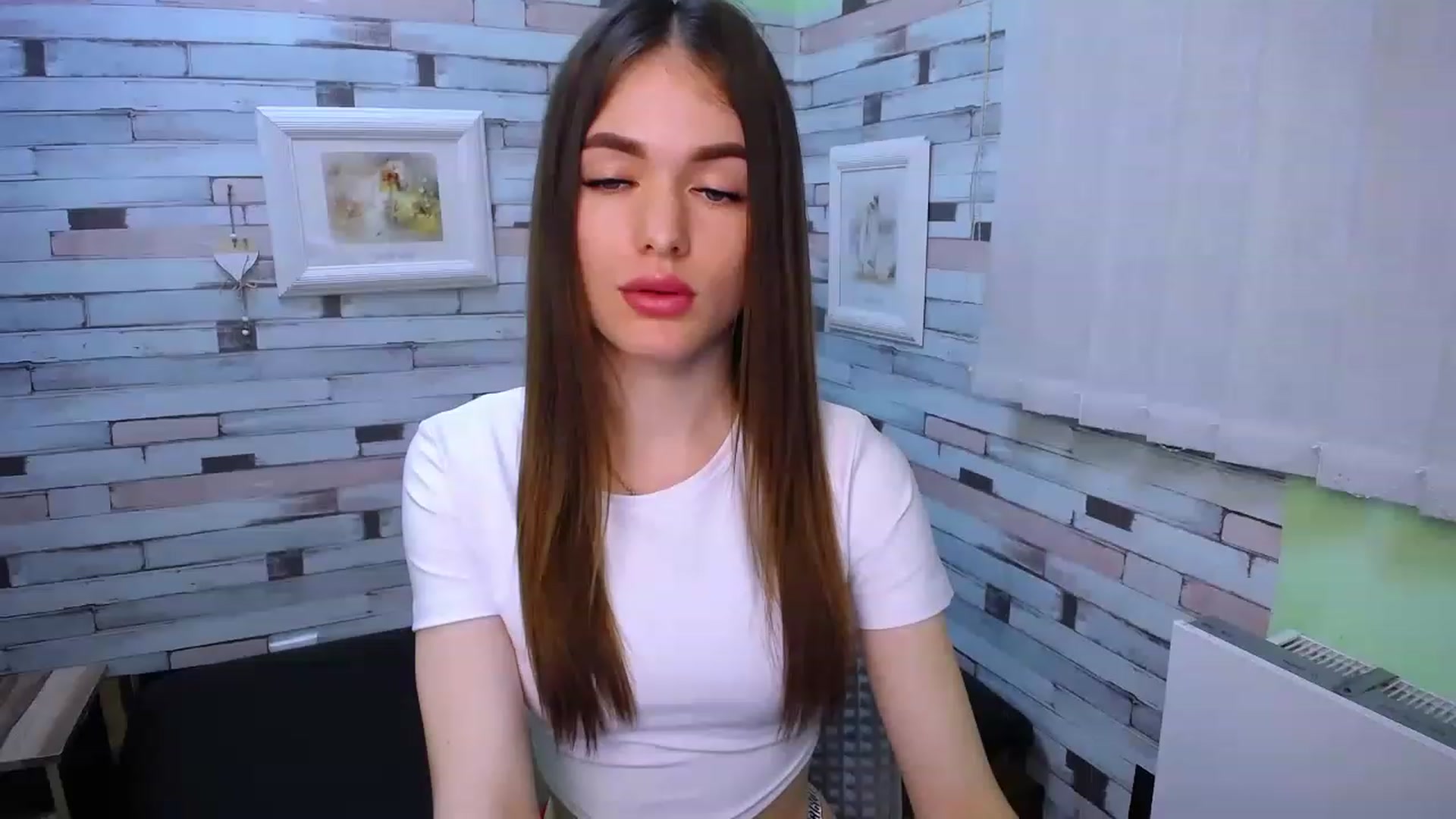 Gallery image thumbnail from Mili_Meow's myfreecams stream on, 03/30/2023, 11:14 image 1 of 20