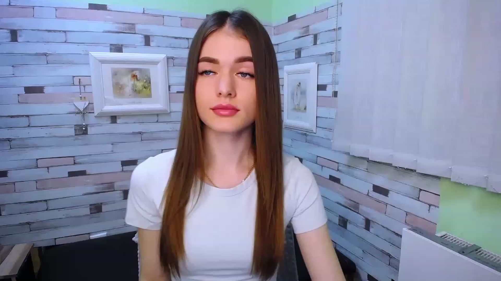 Gallery image thumbnail from Mili_Meow's myfreecams stream on, 03/31/2023, 11:32 image 1 of 20