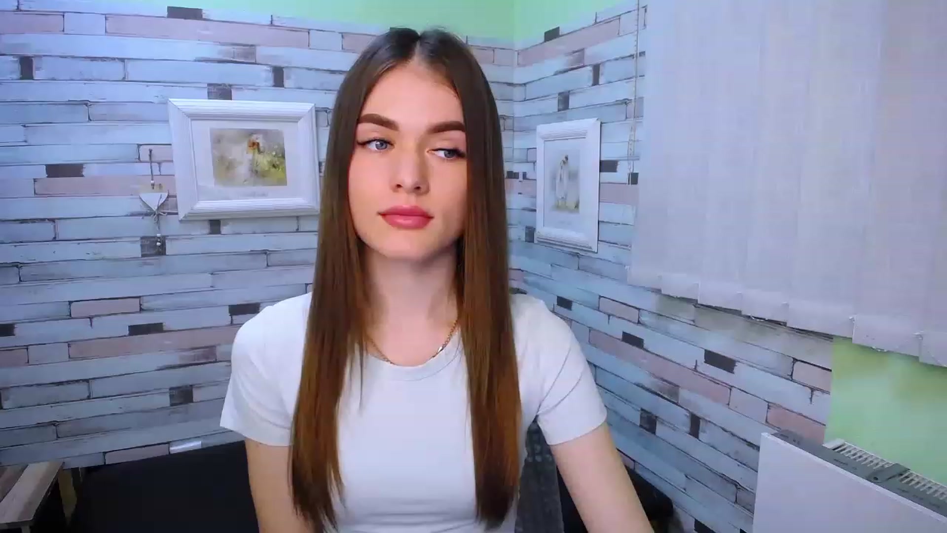 Gallery image thumbnail from Mili_Meow's myfreecams stream on, 03/31/2023, 11:32 image 2 of 20