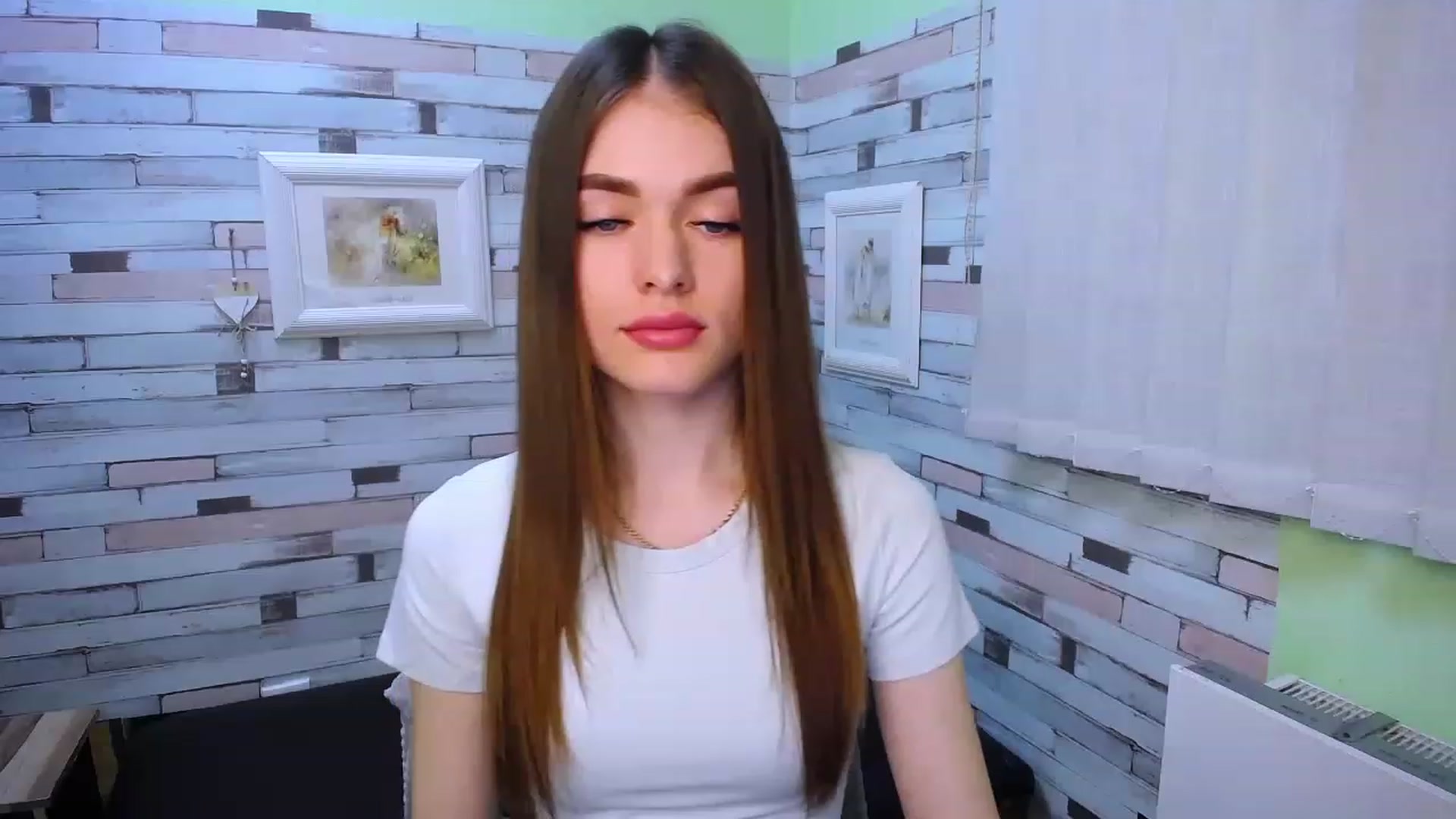 Gallery image thumbnail from Mili_Meow's myfreecams stream on, 03/31/2023, 11:32 image 20 of 20