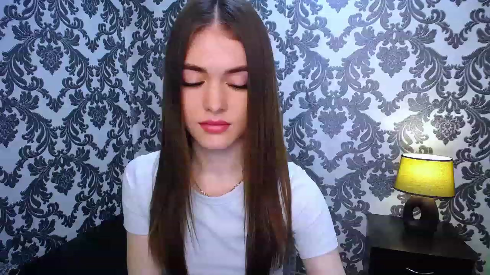 Gallery image thumbnail from Mili_Meow's myfreecams stream on, 04/06/2023, 08:44 image 13 of 20