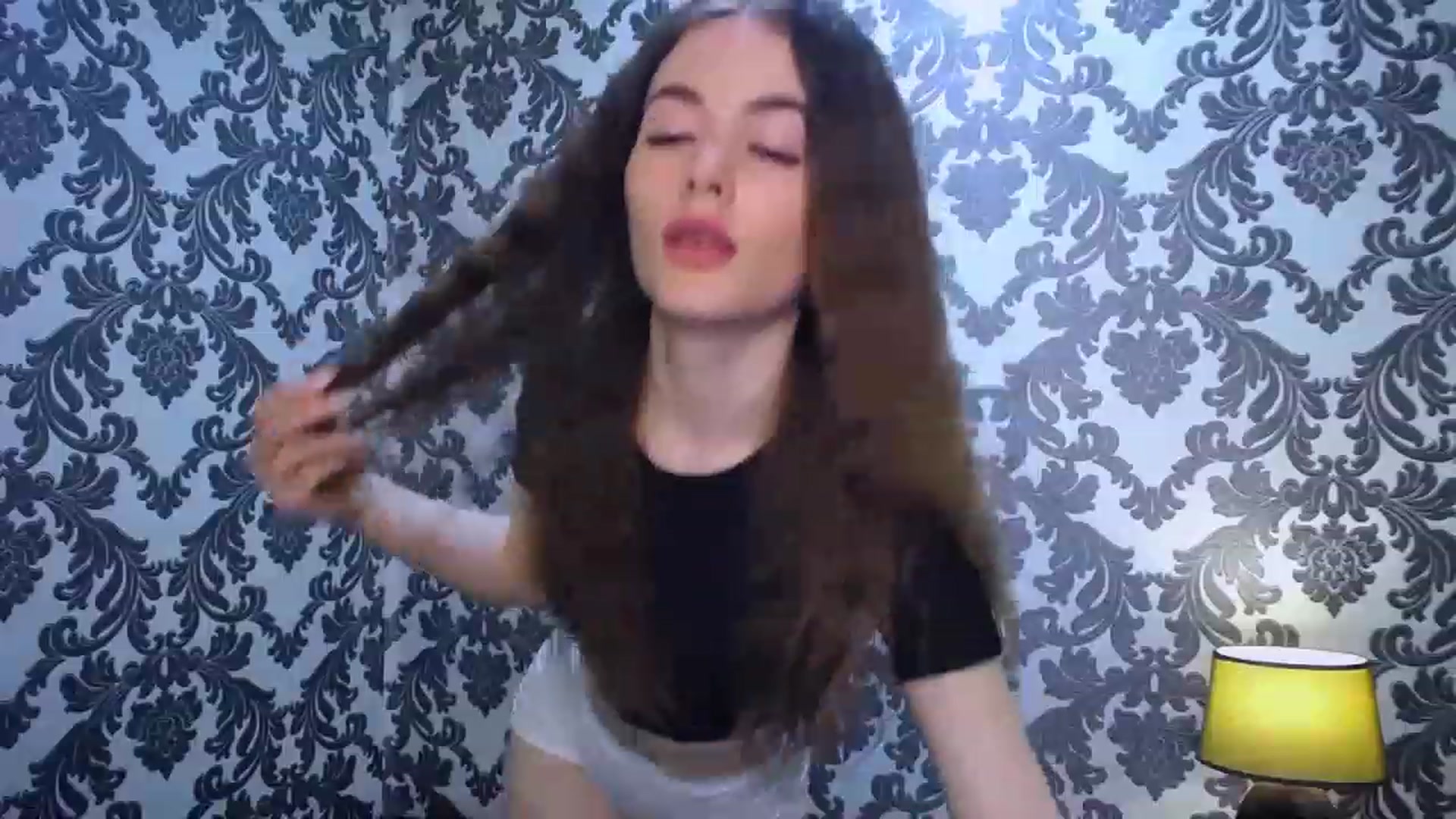 Gallery image thumbnail from Mili_Meow's myfreecams stream on, 04/07/2023, 11:40 image 20 of 20
