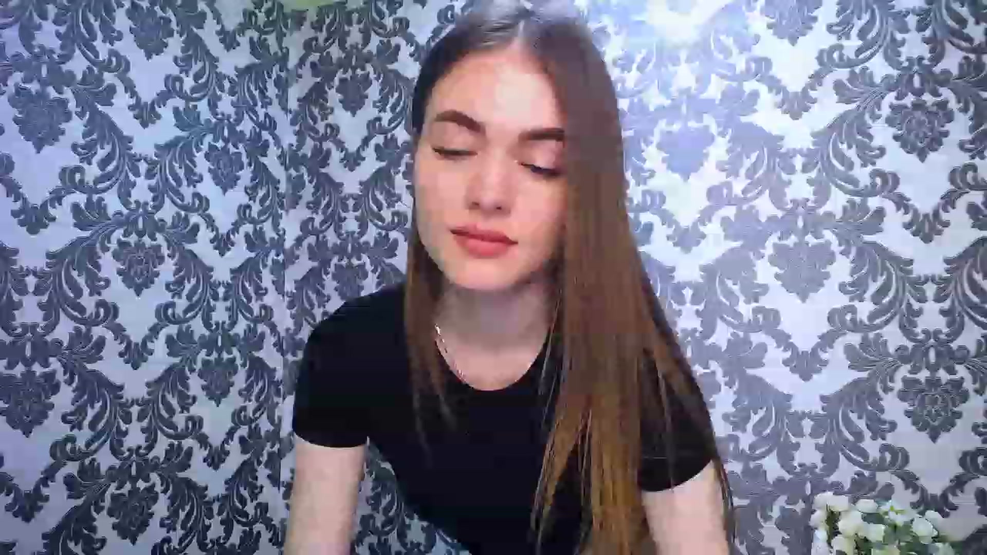 Gallery image thumbnail from Mili_Meow's myfreecams stream on, 05/01/2023, 14:03 image 10 of 20