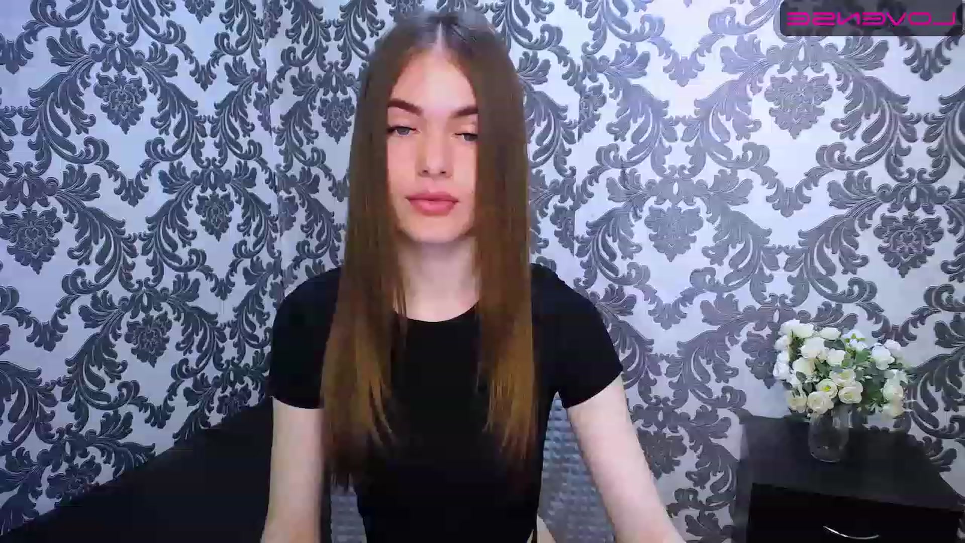 Gallery image thumbnail from Mili_Meow's myfreecams stream on, 05/03/2023, 08:17 image 7 of 20