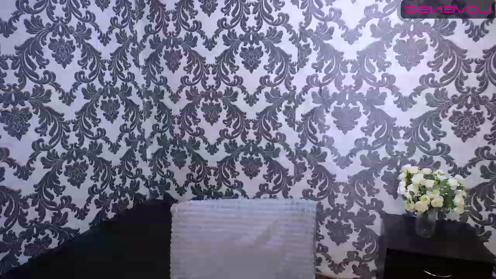 Gallery image thumbnail from Mili_Meow's myfreecams stream on, 05/03/2023, 08:17 image 12 of 20