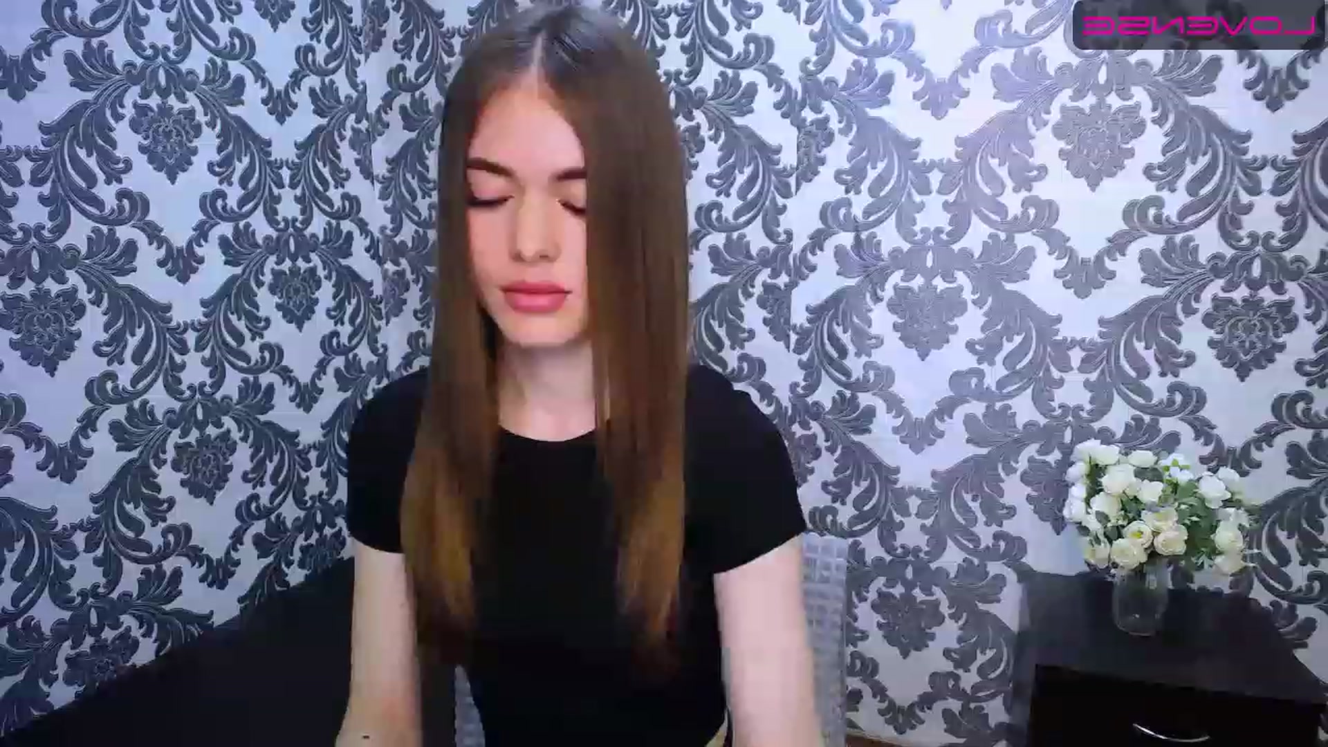 Gallery image thumbnail from Mili_Meow's myfreecams stream on, 05/03/2023, 08:17 image 8 of 20