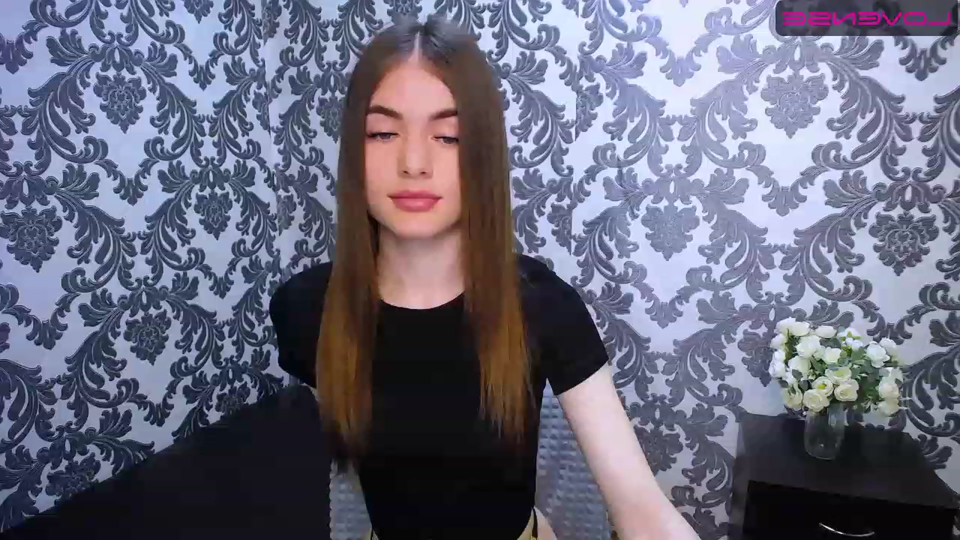 Gallery image thumbnail from Mili_Meow's myfreecams stream on, 05/03/2023, 08:17 image 2 of 20