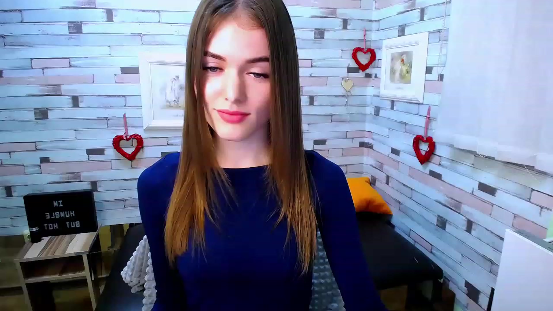 Gallery image thumbnail from Mili_Sky_'s myfreecams stream on, 11/14/2022, 15:28 image 19 of 20