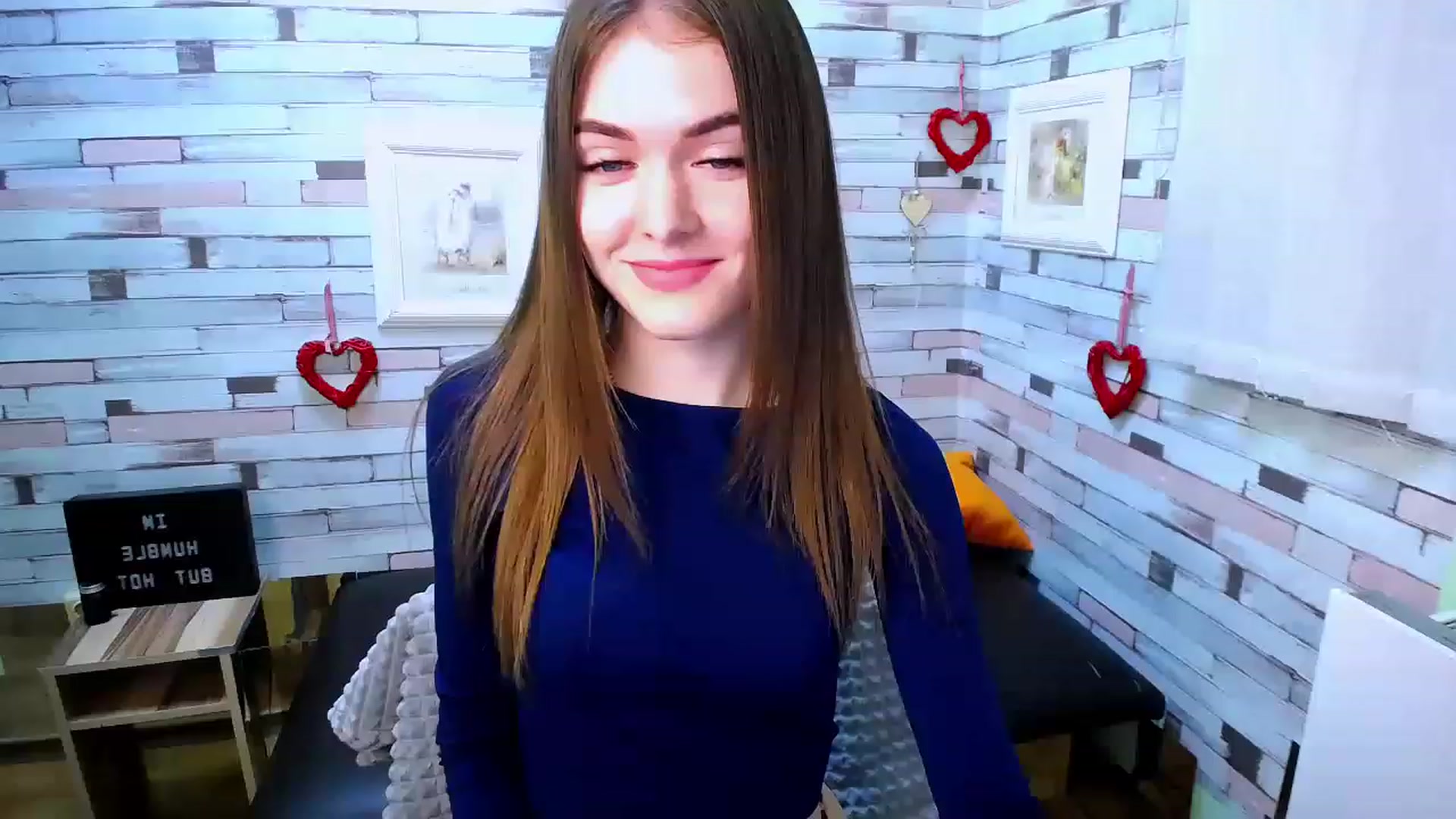 Gallery image thumbnail from Mili_Sky_'s myfreecams stream on, 11/14/2022, 15:28 image 5 of 20