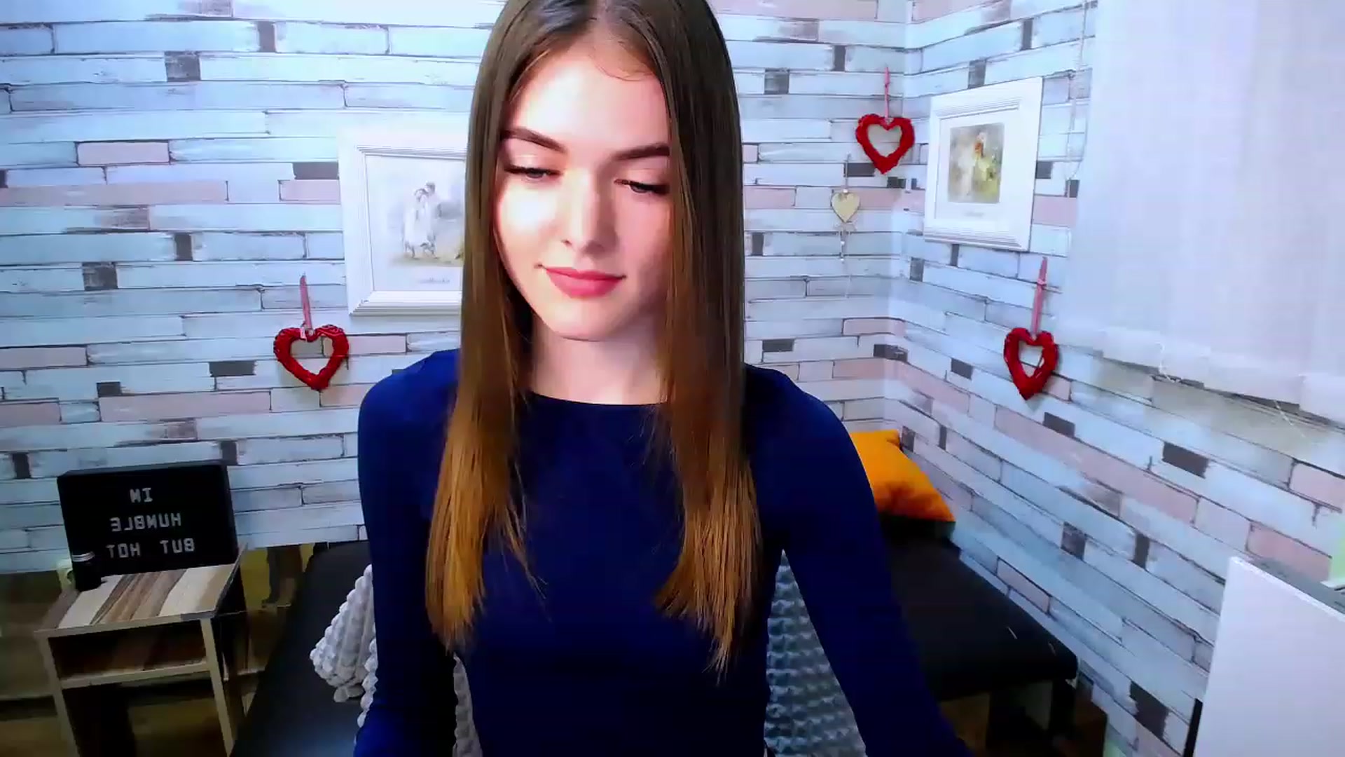 Gallery image thumbnail from Mili_Sky_'s myfreecams stream on, 11/14/2022, 15:28 image 11 of 20