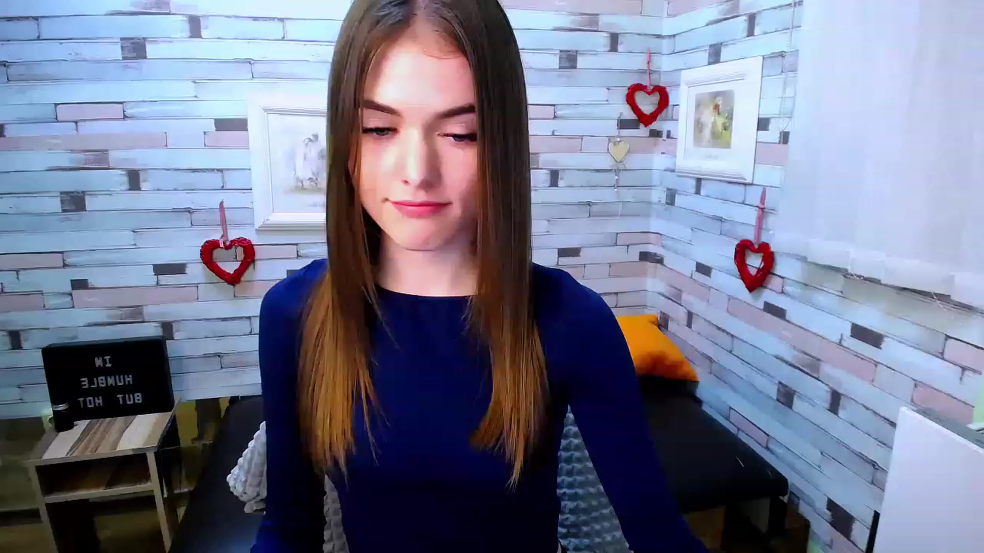 Gallery image thumbnail from Mili_Sky_'s myfreecams stream on, 11/14/2022, 15:28 image 10 of 20