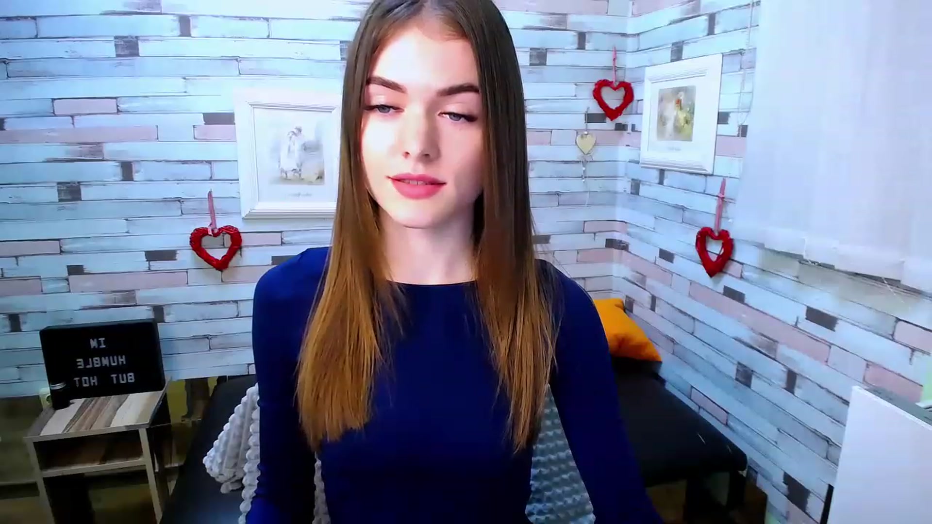 Gallery image thumbnail from Mili_Sky_'s myfreecams stream on, 11/14/2022, 15:28 image 18 of 20