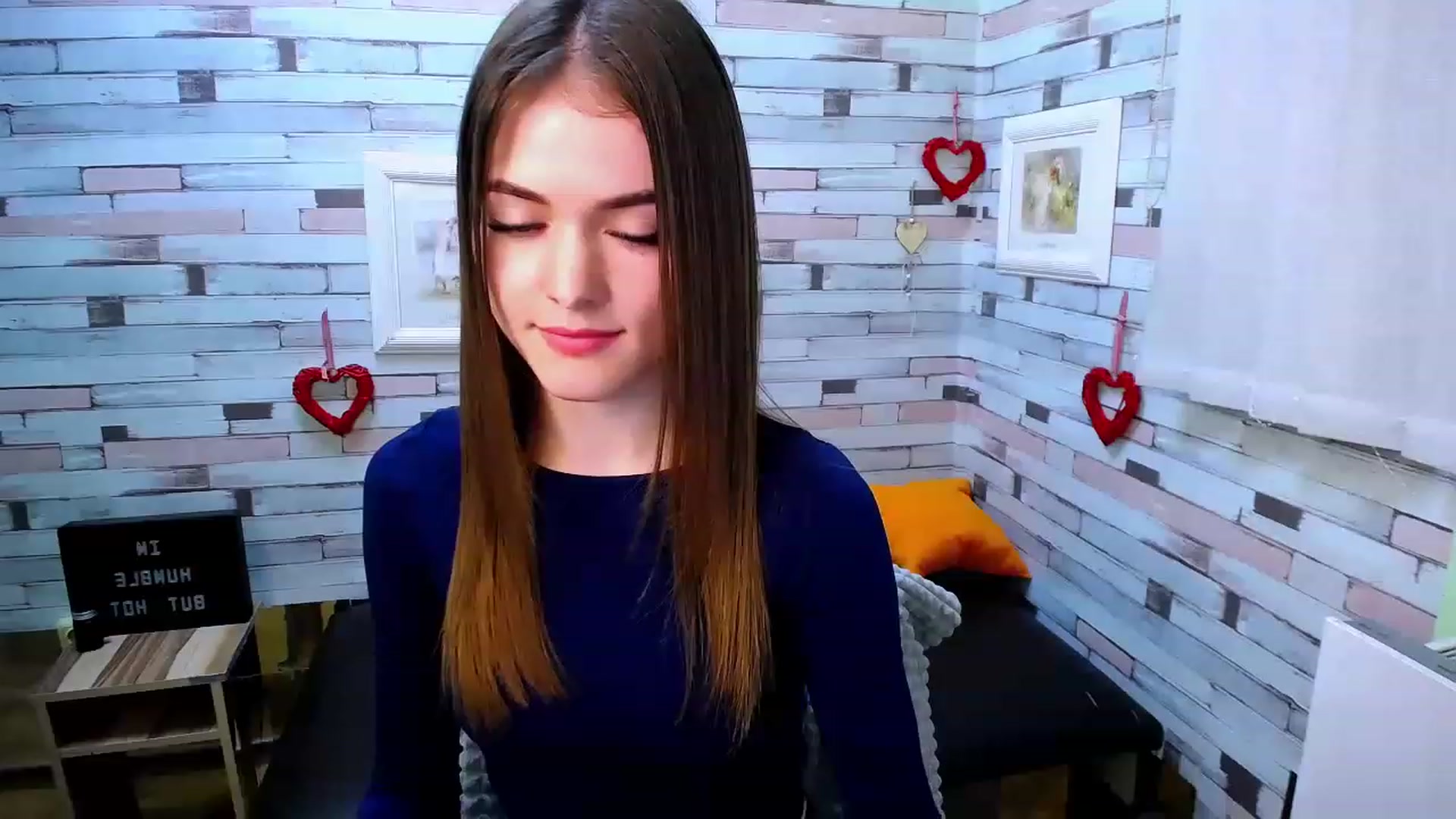 Gallery image thumbnail from Mili_Sky_'s myfreecams stream on, 11/14/2022, 16:48 image 10 of 20