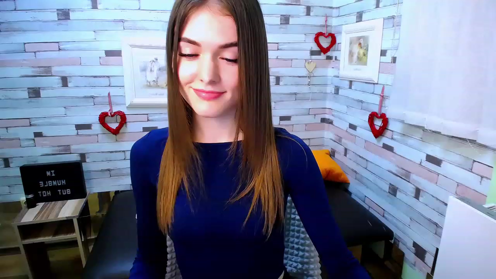 Gallery image thumbnail from Mili_Sky_'s myfreecams stream on, 11/14/2022, 17:24 image 20 of 20