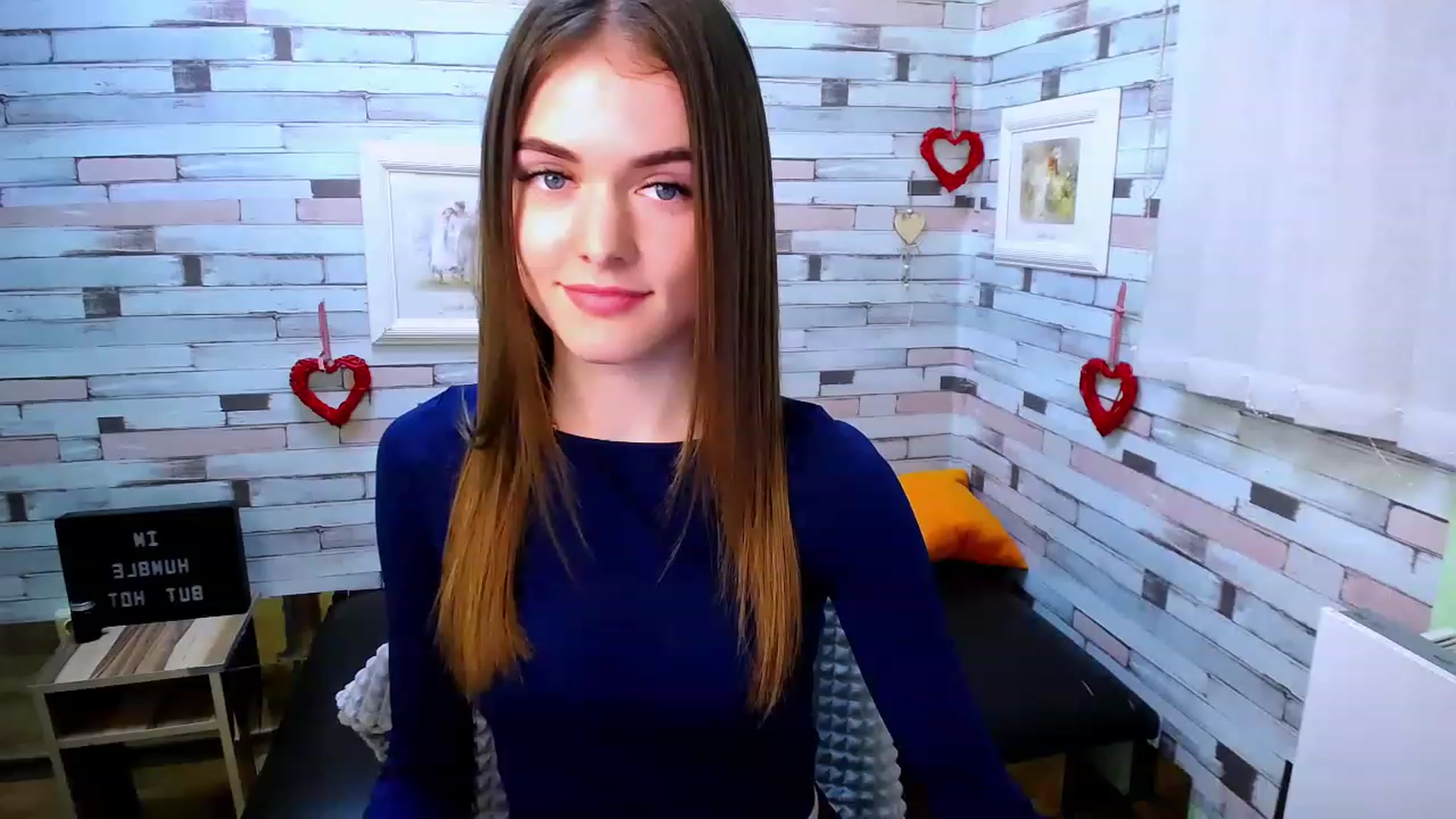 Gallery image thumbnail from Mili_Sky_'s myfreecams stream on, 11/14/2022, 17:24 image 10 of 20