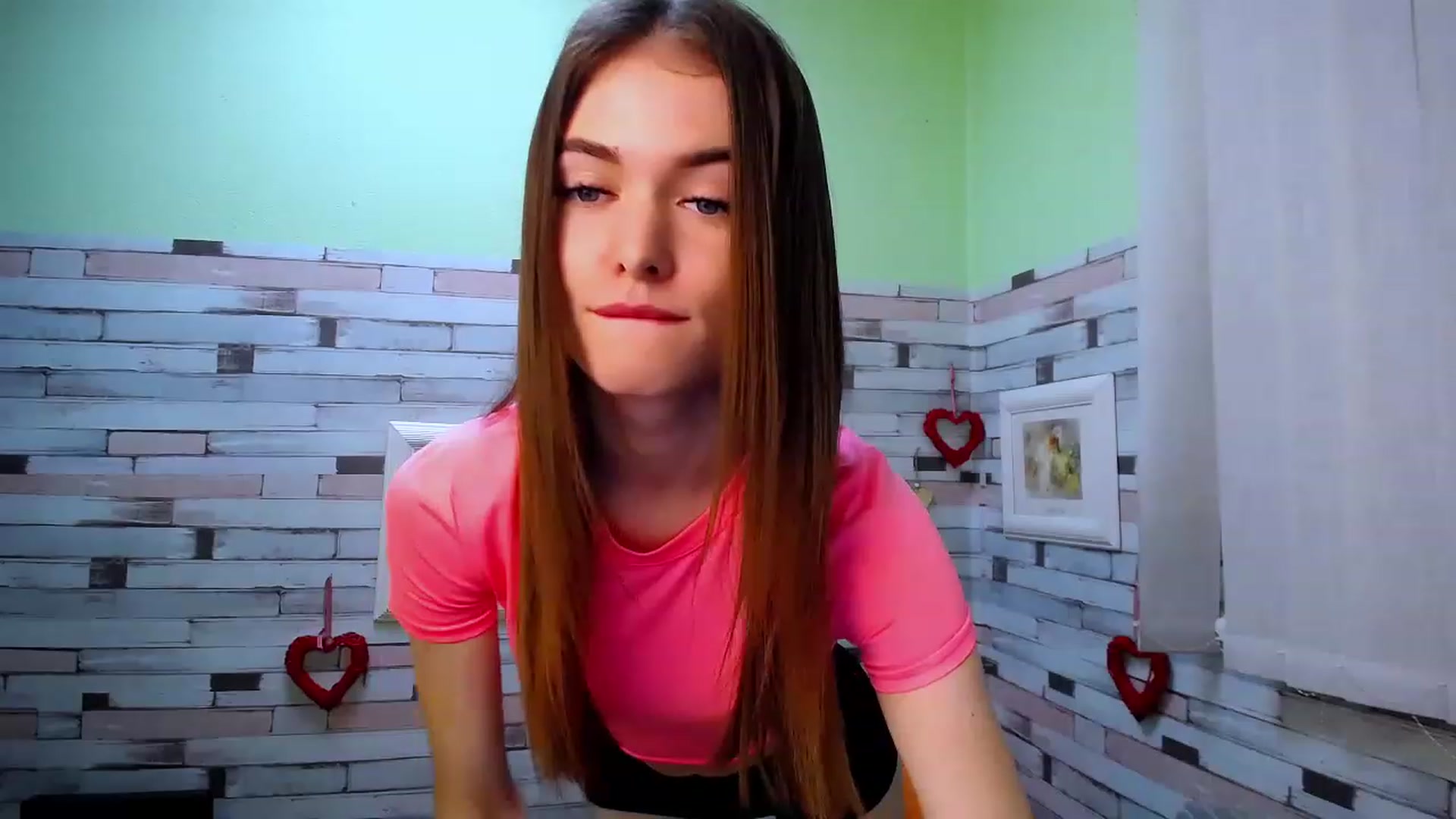 Gallery image thumbnail from Mili_Sky_'s myfreecams stream on, 11/15/2022, 09:47 image 19 of 20