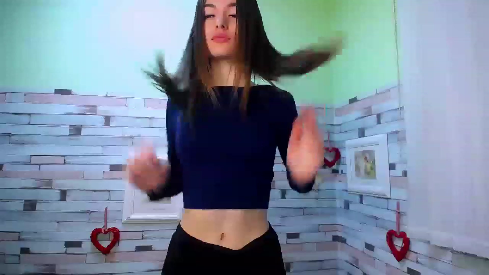 Gallery image thumbnail from Mili_Sky_'s myfreecams stream on, 11/18/2022, 09:31 image 2 of 20