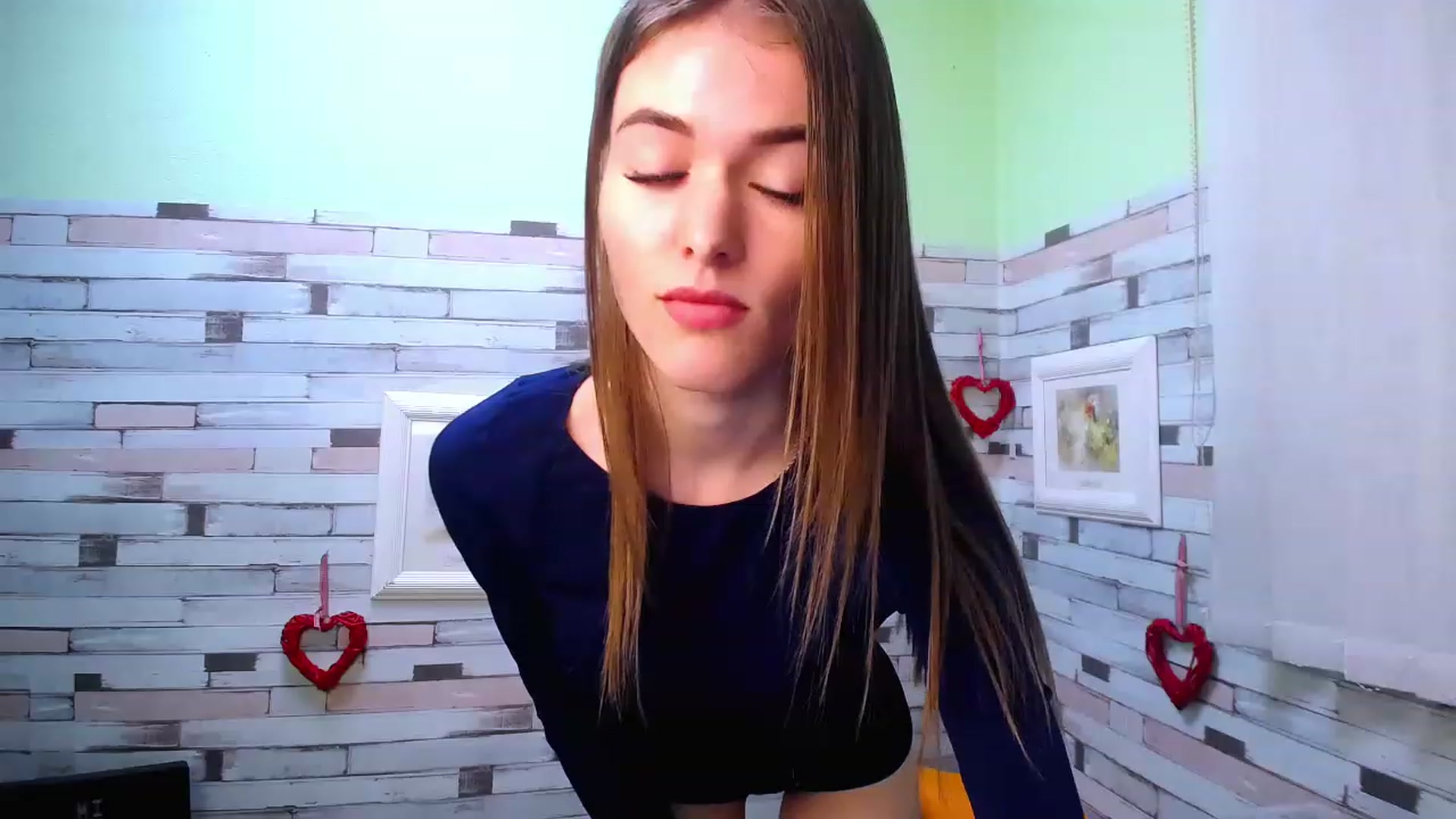 Gallery image thumbnail from Mili_Sky_'s myfreecams stream on, 11/18/2022, 14:32 image 11 of 20