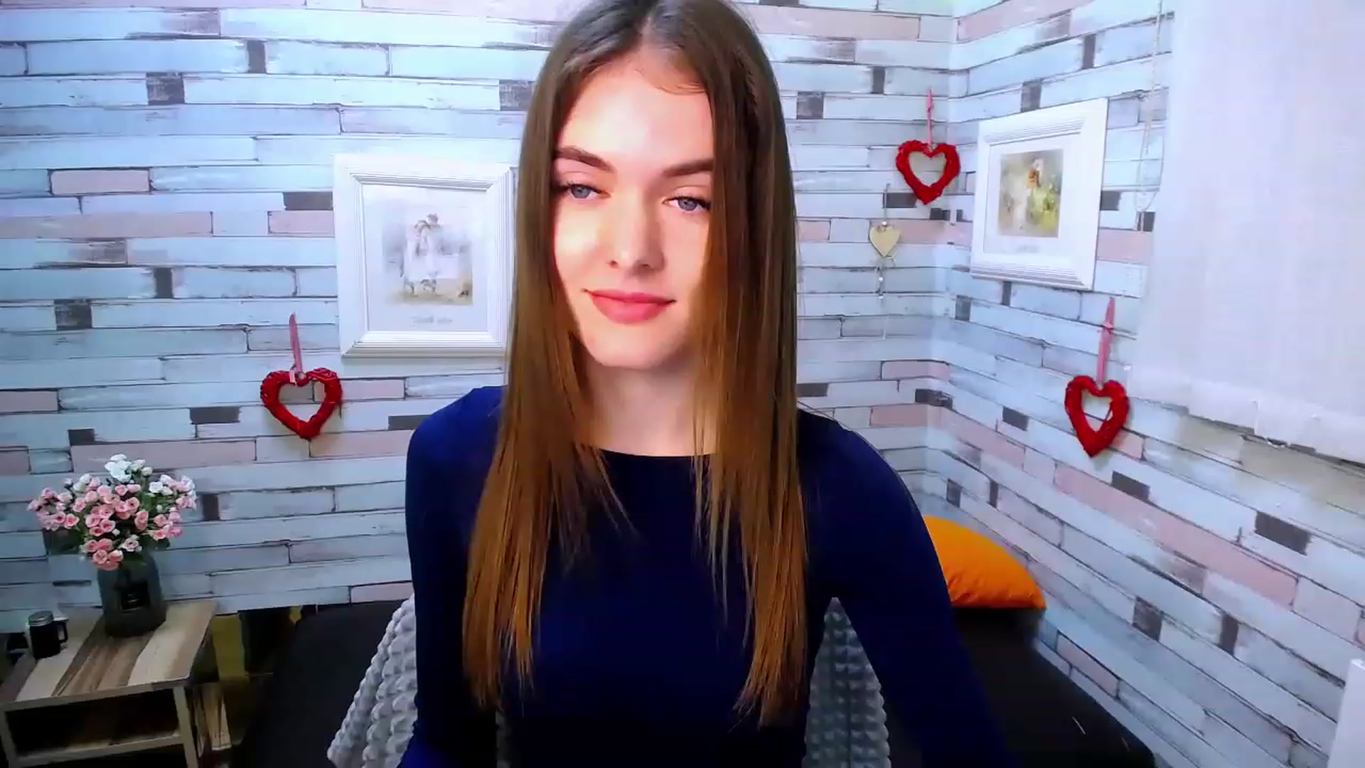 Gallery image thumbnail from Mili_Sky_'s myfreecams stream on, 11/25/2022, 11:38 image 10 of 20